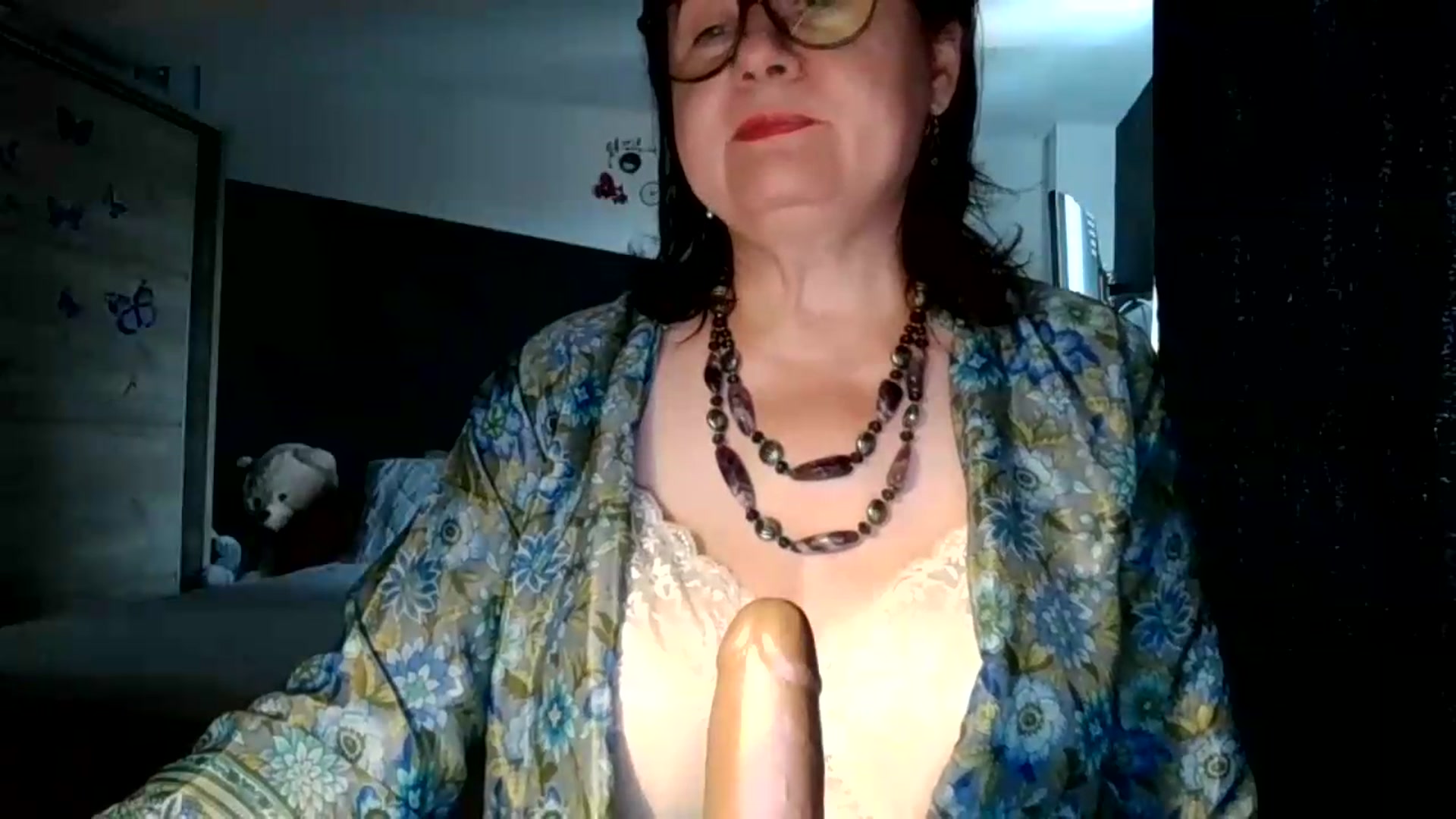 Gallery image thumbnail from autumnlove's myfreecams stream on, 08/21/2026, 13:31 image 7 of 20