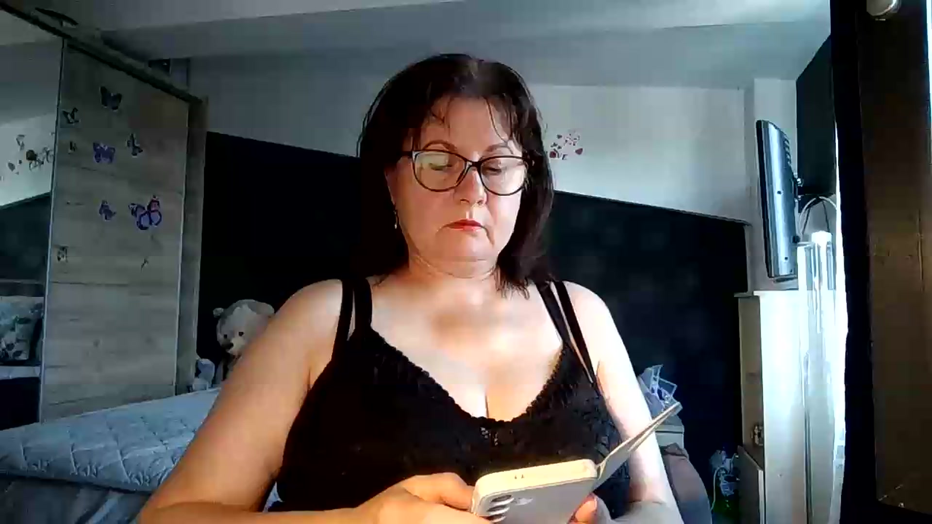 Gallery image thumbnail from autumnlove's myfreecams stream on, 08/24/2026, 15:25 image 1 of 20