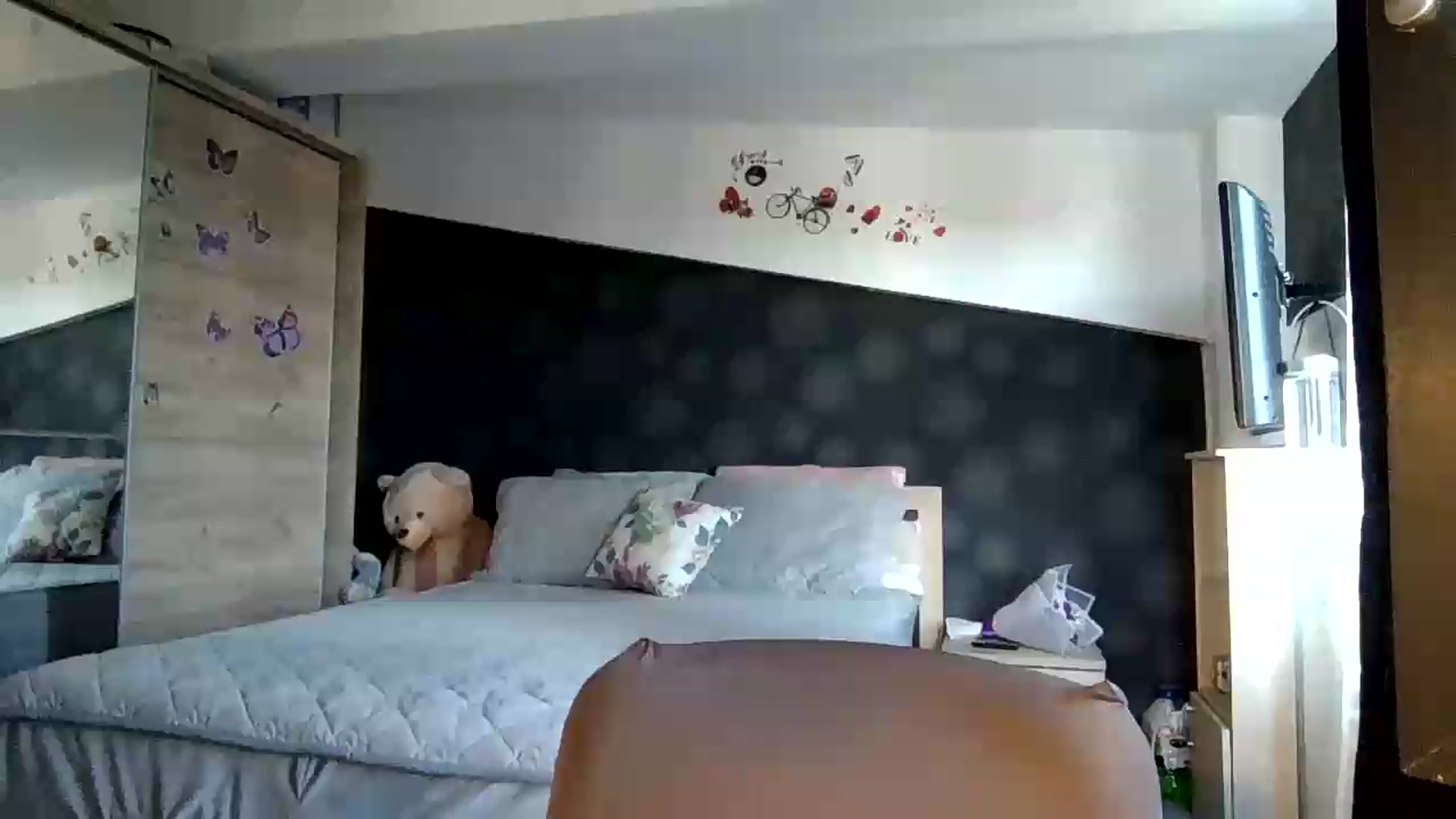 Gallery image thumbnail from autumnlove's myfreecams stream on, 08/24/2026, 15:25 image 6 of 20