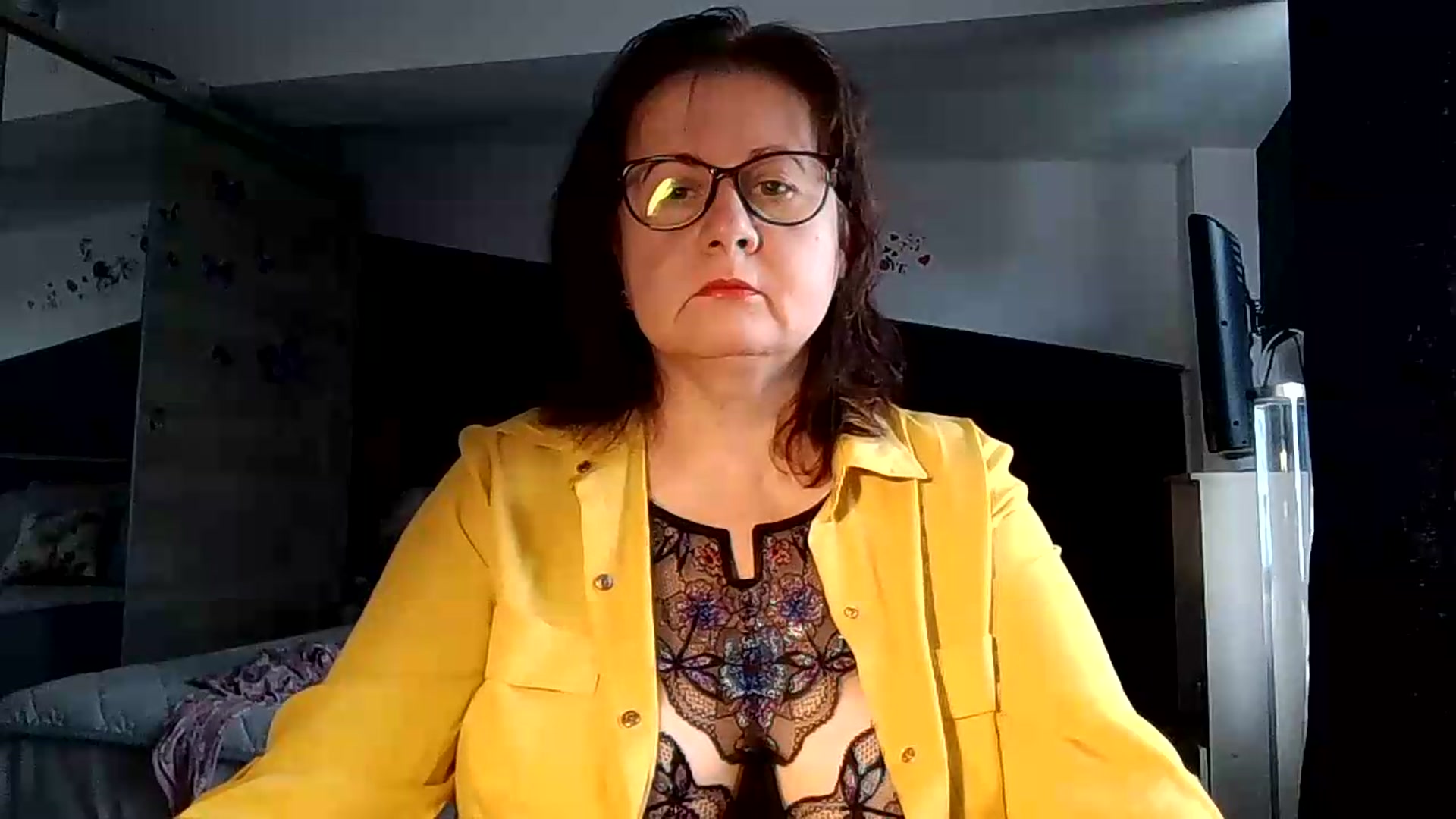 Gallery image thumbnail from autumnlove's myfreecams stream on, 08/26/2026, 18:21 image 14 of 20