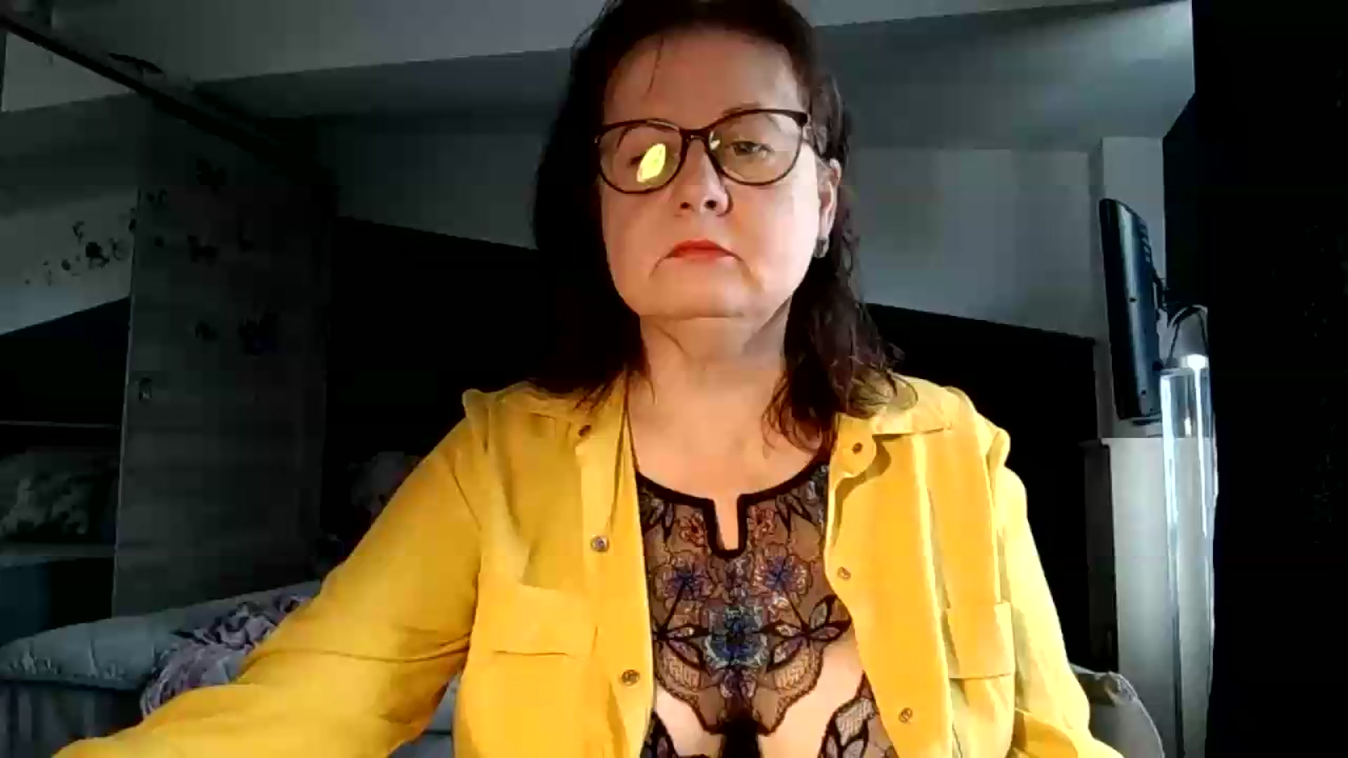 Gallery image thumbnail from autumnlove's myfreecams stream on, 08/26/2026, 18:21 image 2 of 20