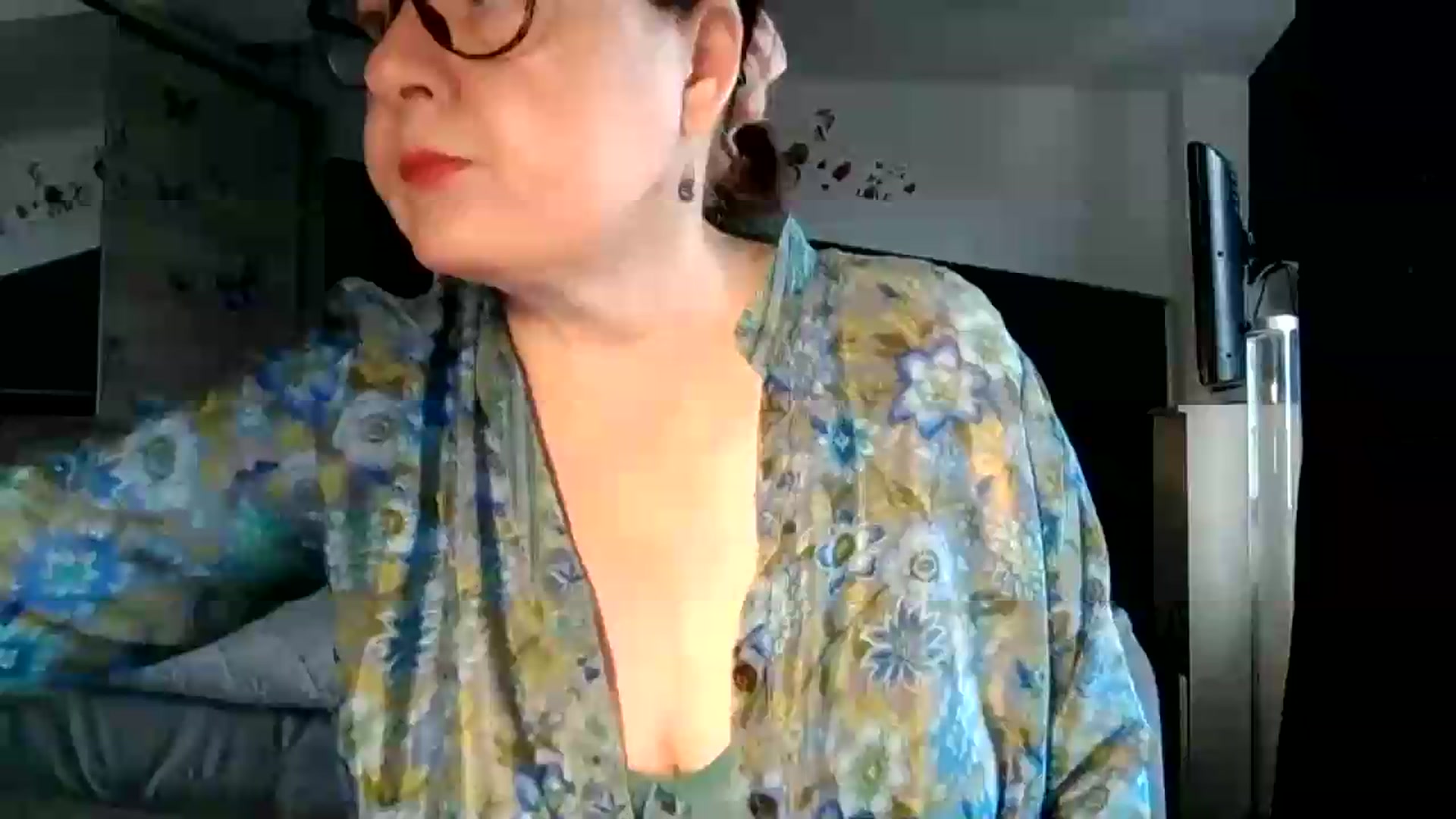 Gallery image thumbnail from autumnlove's myfreecams stream on, 08/27/2026, 12:26 image 1 of 20