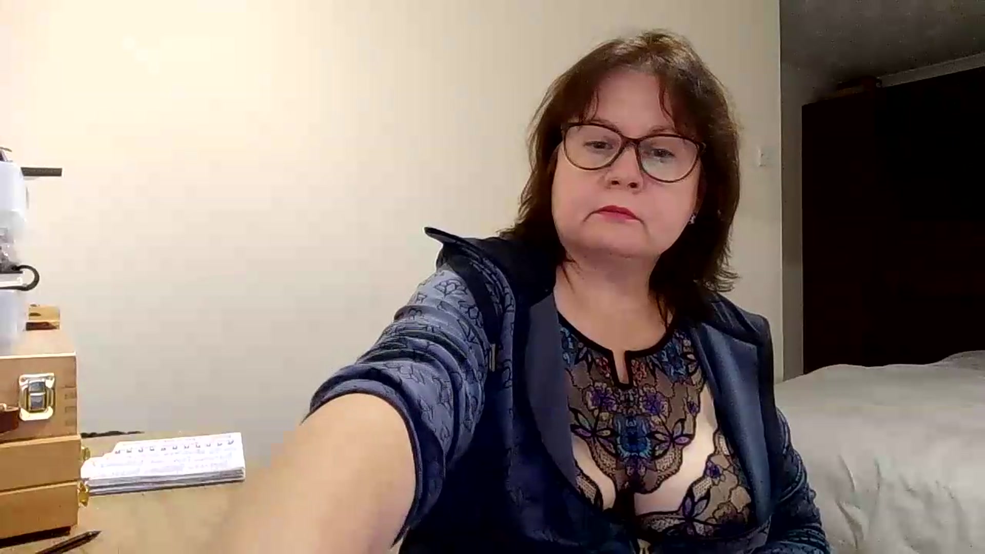 Gallery image thumbnail from autumnlove's myfreecams stream on, 09/19/2026, 17:23 image 6 of 20