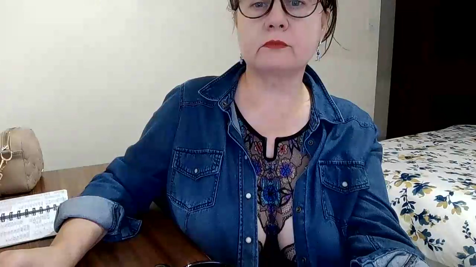 Gallery image thumbnail from autumnlove's myfreecams stream on, 10/03/2026, 13:31 image 7 of 20