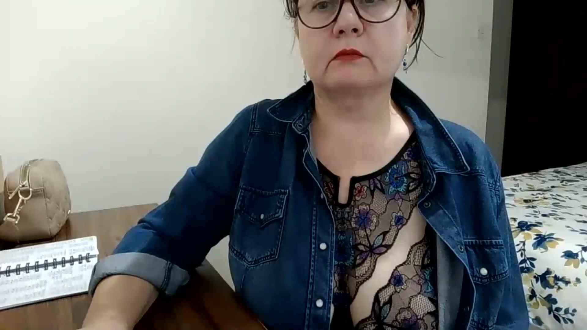 Gallery image thumbnail from autumnlove's myfreecams stream on, 10/03/2026, 13:31 image 5 of 20