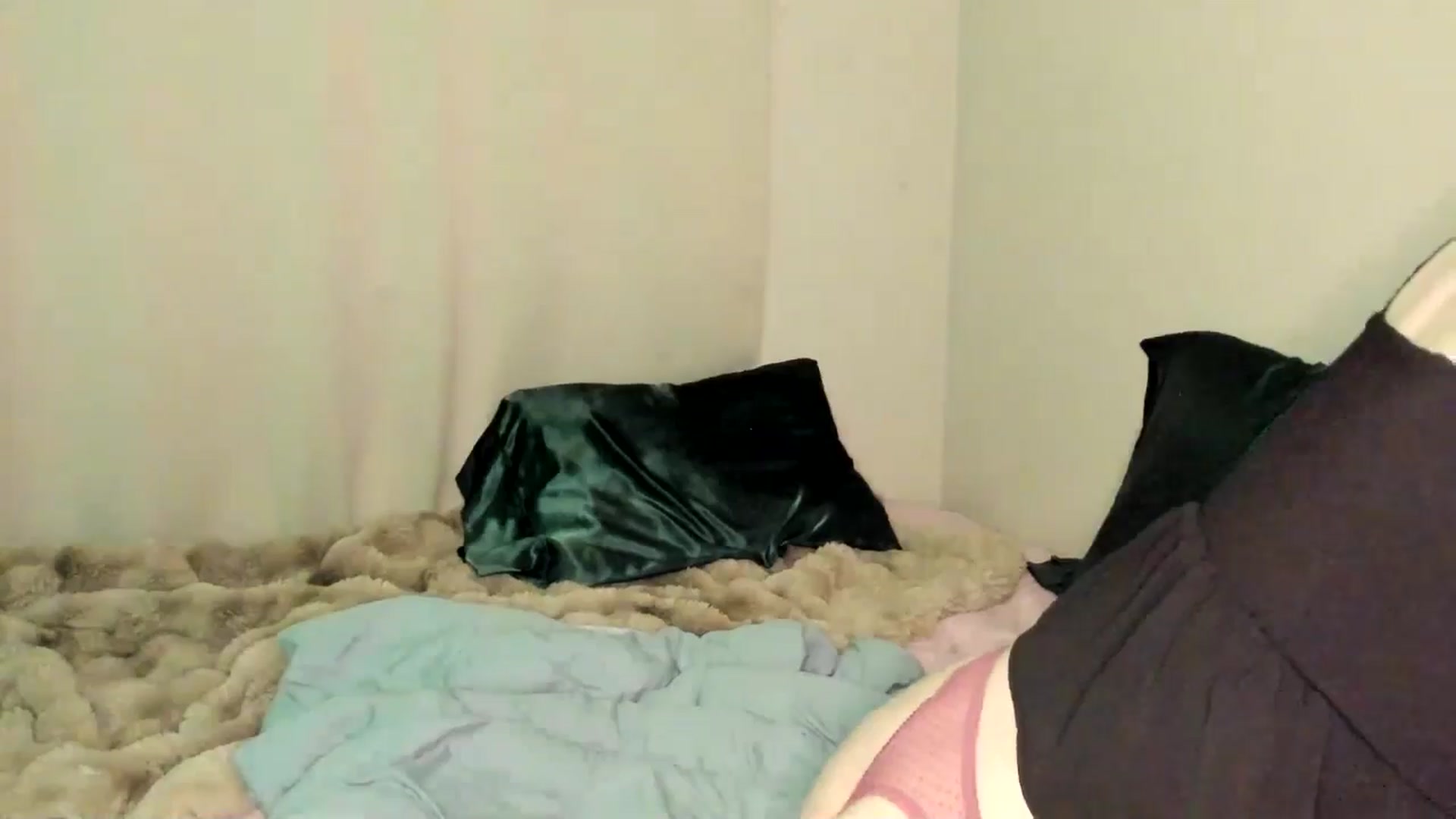 Gallery image thumbnail from ava__green's myfreecams stream on, 10/12/2025, 08:42 image 3 of 20