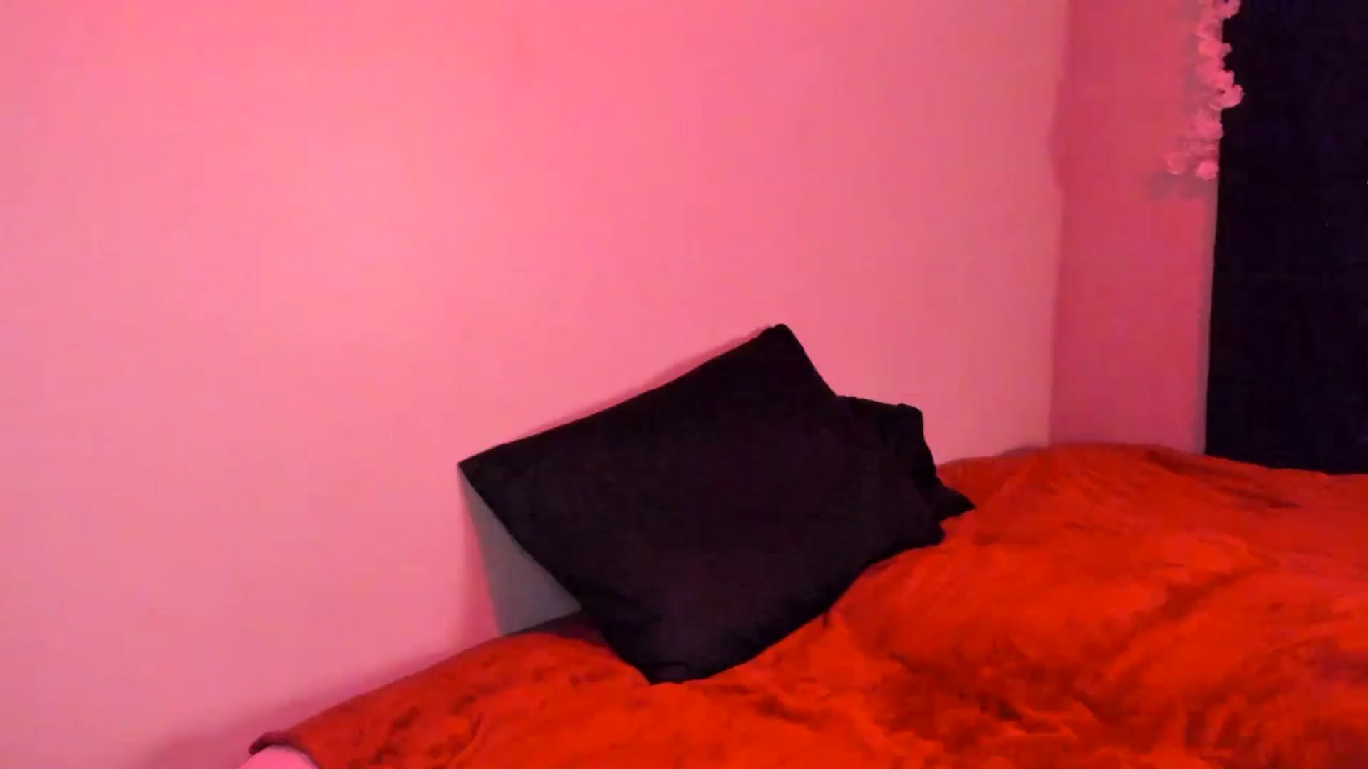 Gallery image thumbnail from ava_x_green's myfreecams stream on, 05/13/2025, 08:22 image 15 of 20