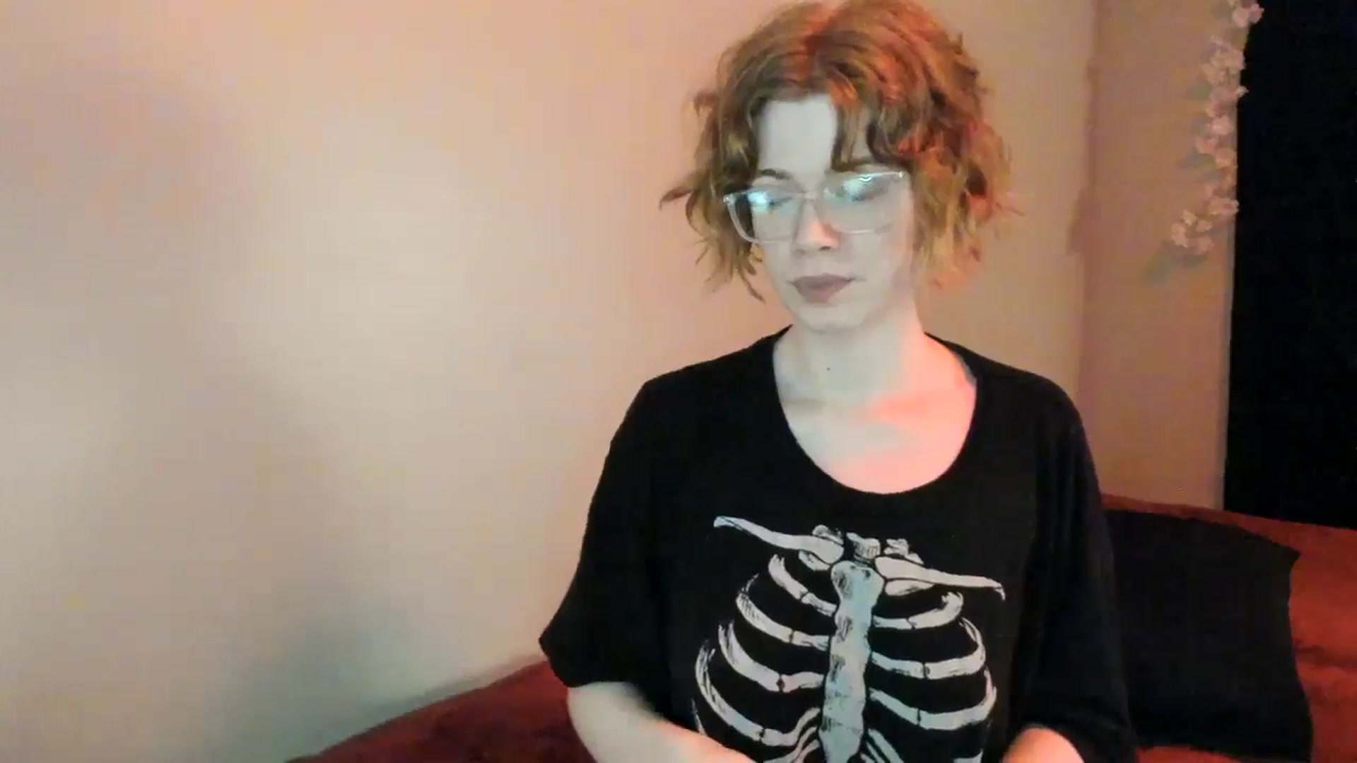 Gallery image thumbnail from ava_x_green's myfreecams stream on, 05/27/2025, 10:44 image 7 of 20