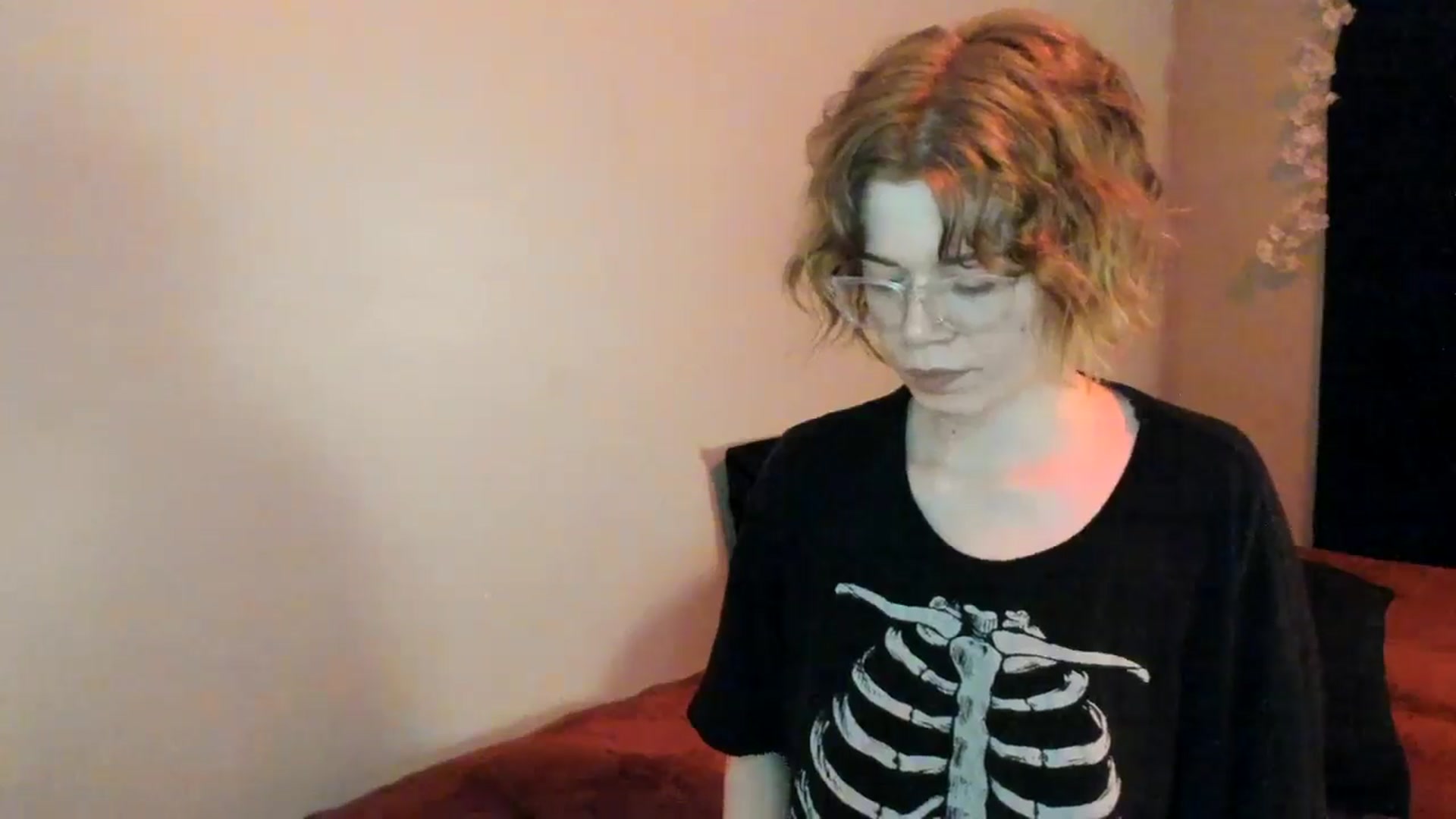 Gallery image thumbnail from ava_x_green's myfreecams stream on, 05/27/2025, 10:44 image 16 of 20