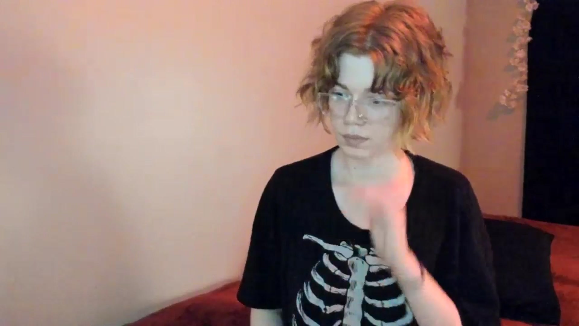 Gallery image thumbnail from ava_x_green's myfreecams stream on, 05/27/2025, 10:44 image 3 of 20