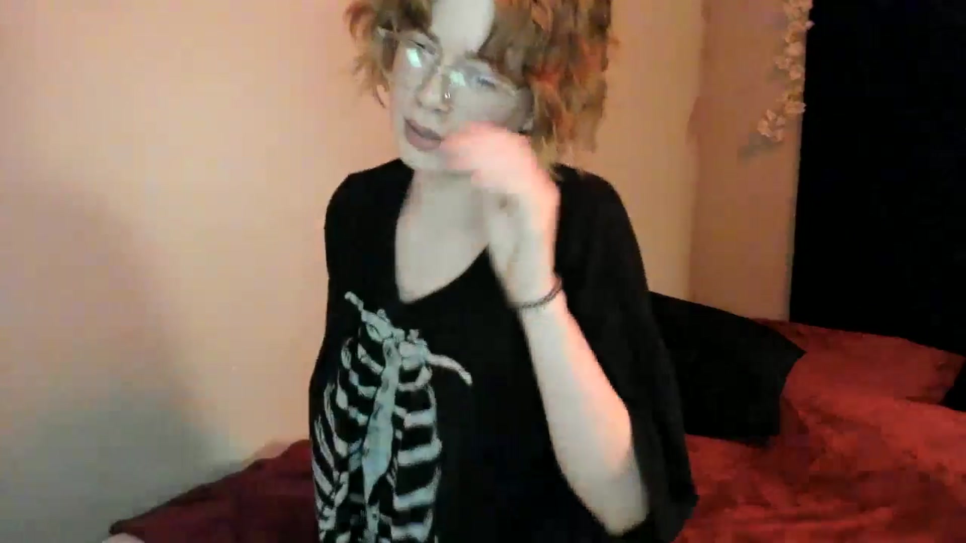 Gallery image thumbnail from ava_x_green's myfreecams stream on, 05/27/2025, 11:56 image 7 of 20