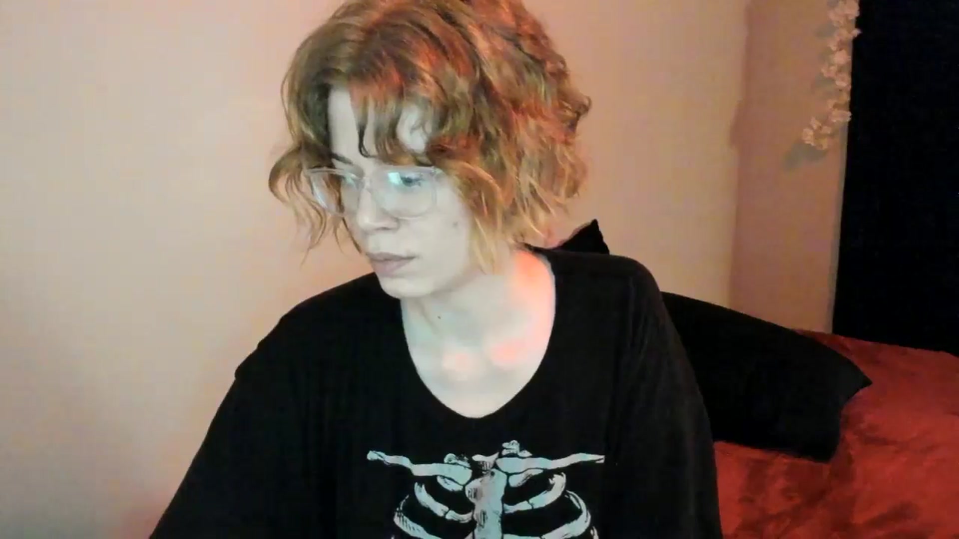 Gallery image thumbnail from ava_x_green's myfreecams stream on, 05/27/2025, 11:56 image 15 of 20