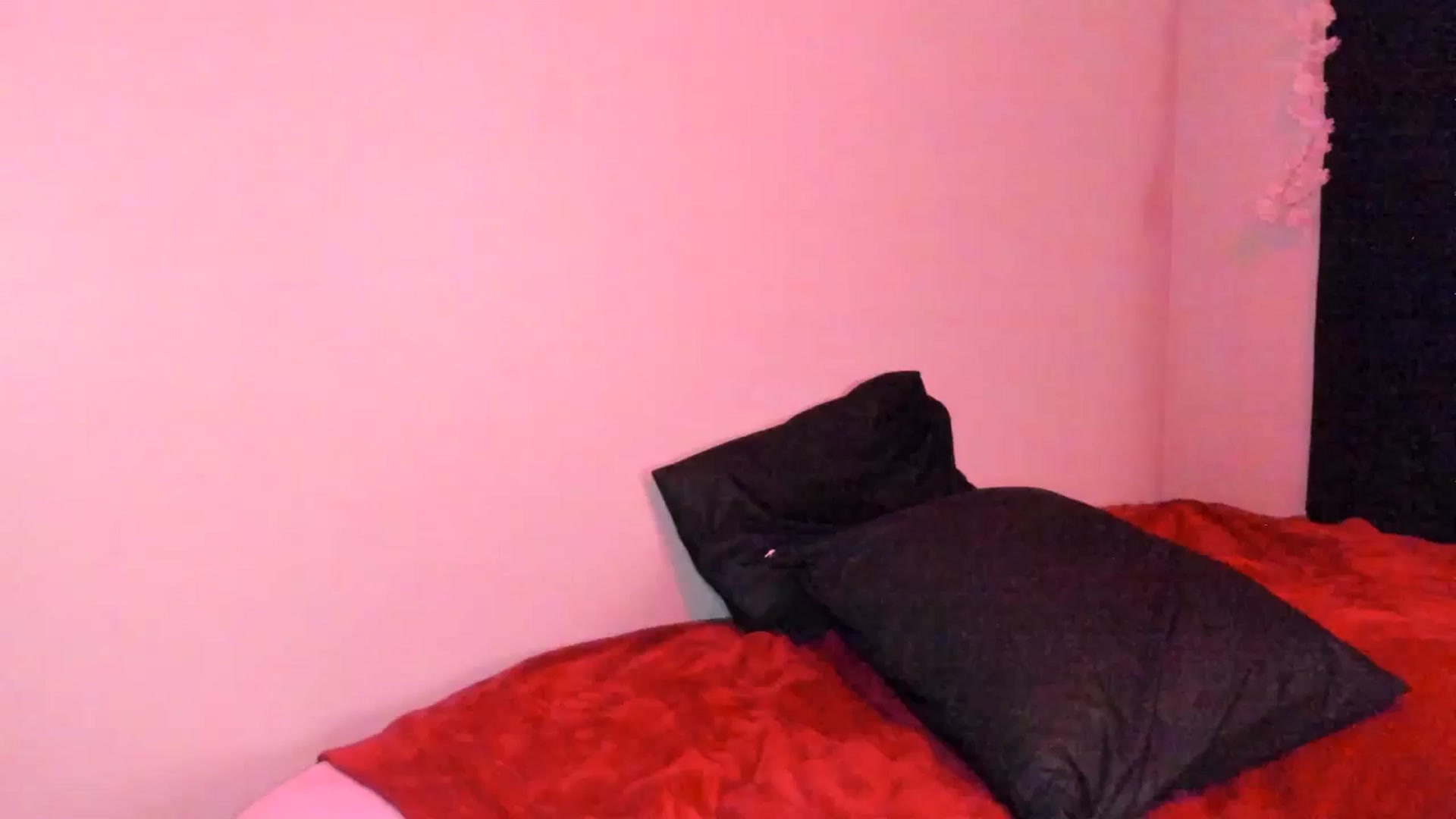 Gallery image thumbnail from ava_x_green's myfreecams stream on, 06/07/2025, 12:18 image 4 of 20