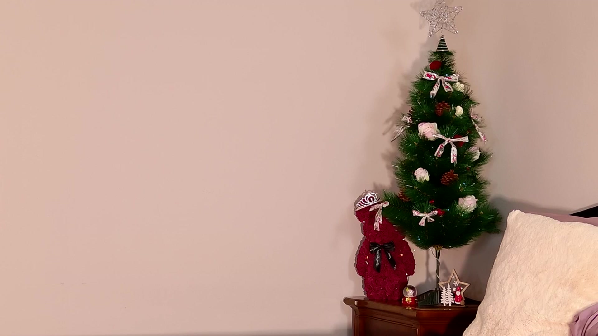 Gallery image thumbnail from avababygirl's myfreecams stream on, 11/27/2025, 23:45 image 5 of 20