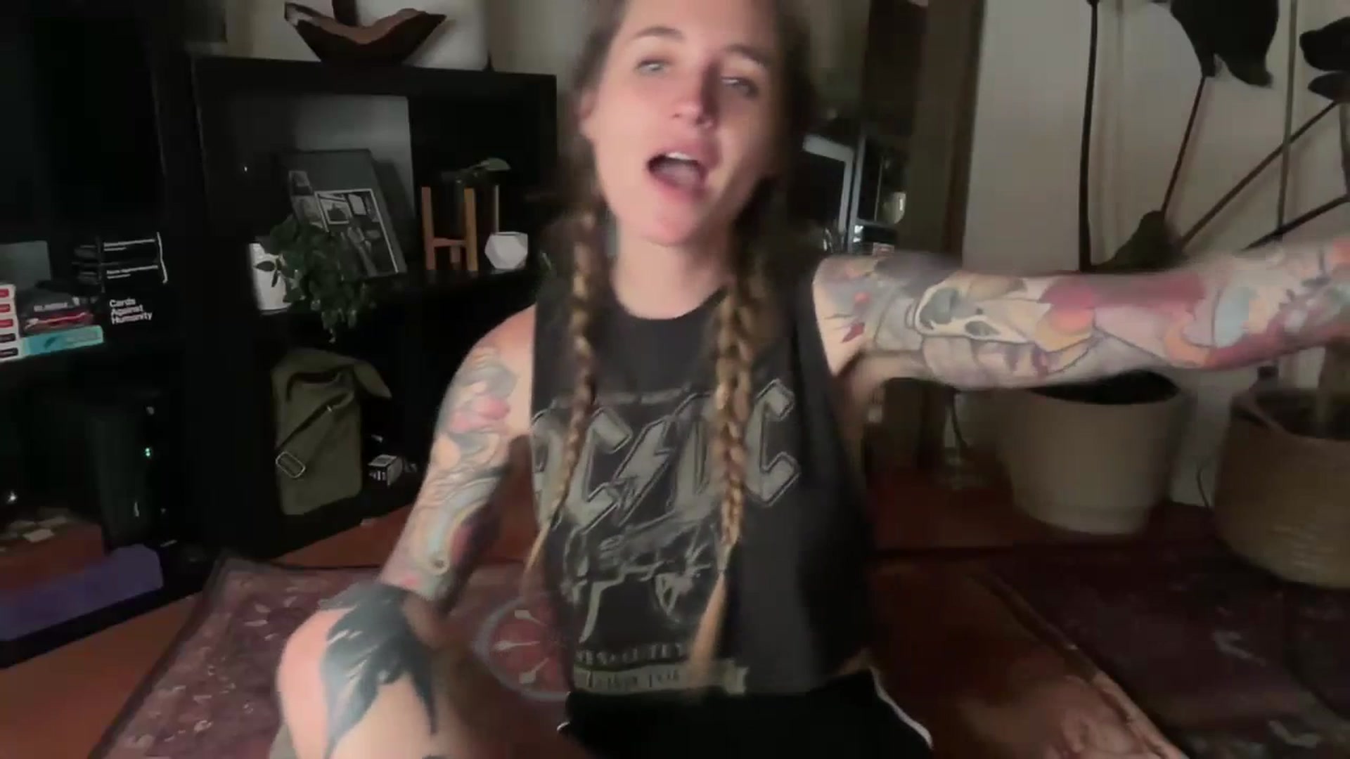 Gallery image thumbnail from avajane's myfreecams stream on, 07/08/2023, 06:29 image 9 of 20