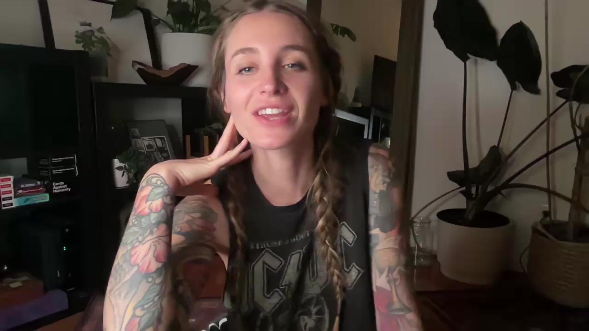 Gallery image thumbnail from avajane's myfreecams stream on, 07/08/2023, 06:29 image 17 of 20