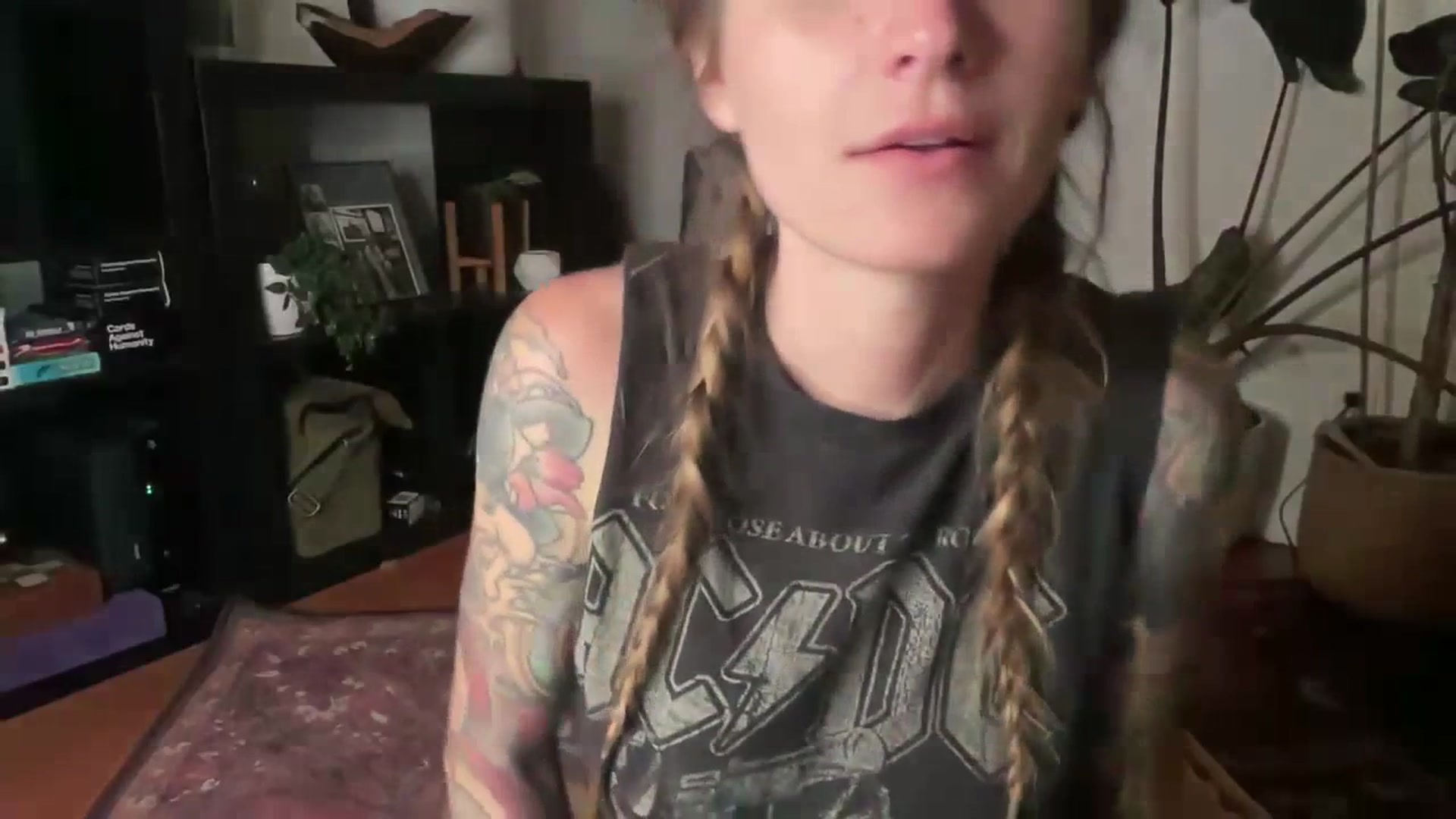 Gallery image thumbnail from avajane's myfreecams stream on, 07/08/2023, 06:29 image 4 of 20