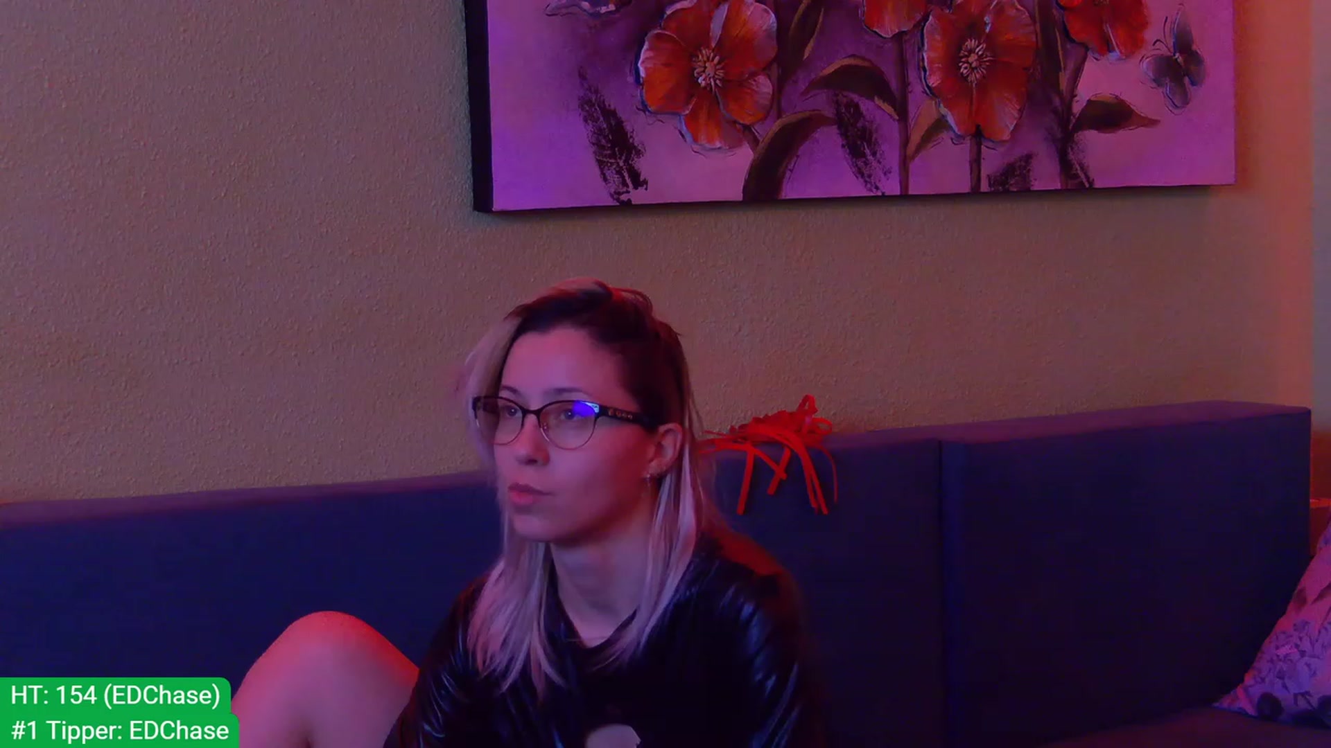Gallery image thumbnail from aydenbelle's myfreecams stream on, 12/05/2022, 03:58 image 10 of 20