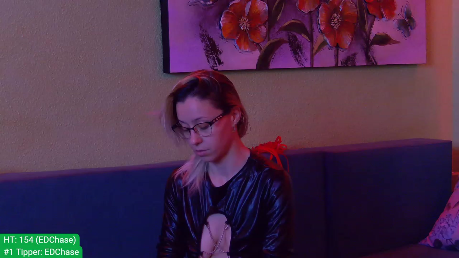 Gallery image thumbnail from aydenbelle's myfreecams stream on, 12/05/2022, 03:58 image 2 of 20