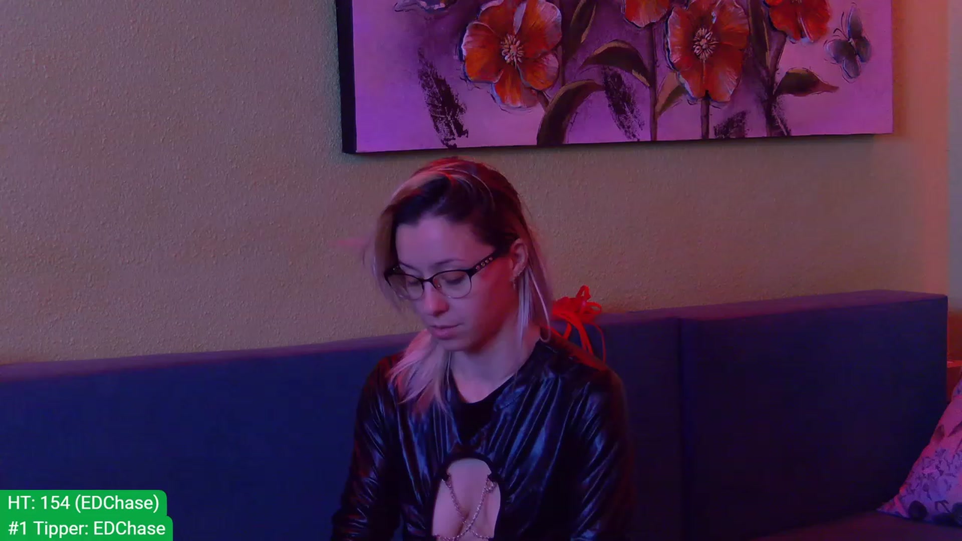 Gallery image thumbnail from aydenbelle's myfreecams stream on, 12/05/2022, 03:58 image 3 of 20