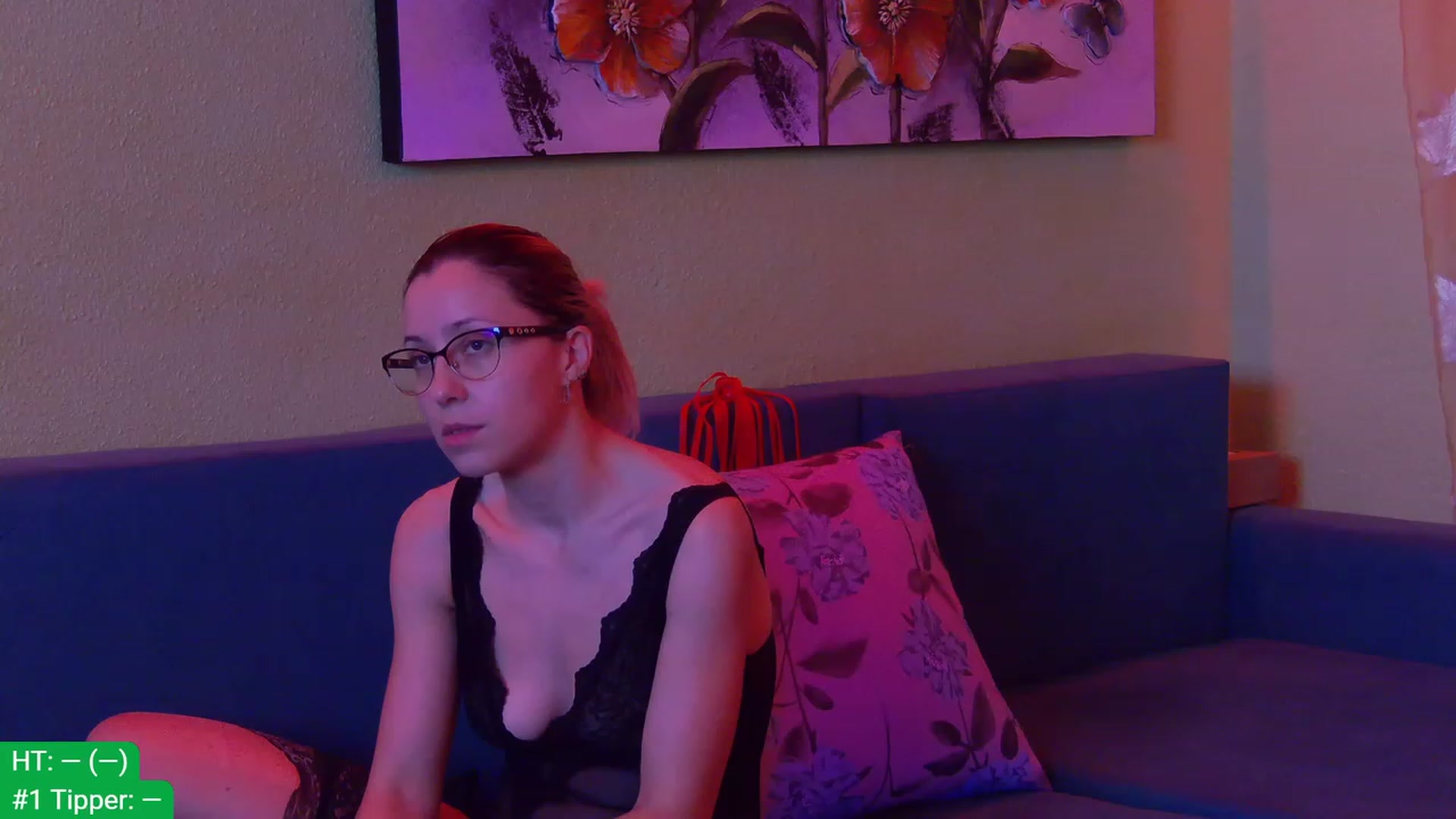 Gallery image thumbnail from aydenbelle's myfreecams stream on, 12/08/2022, 24:57 image 17 of 20