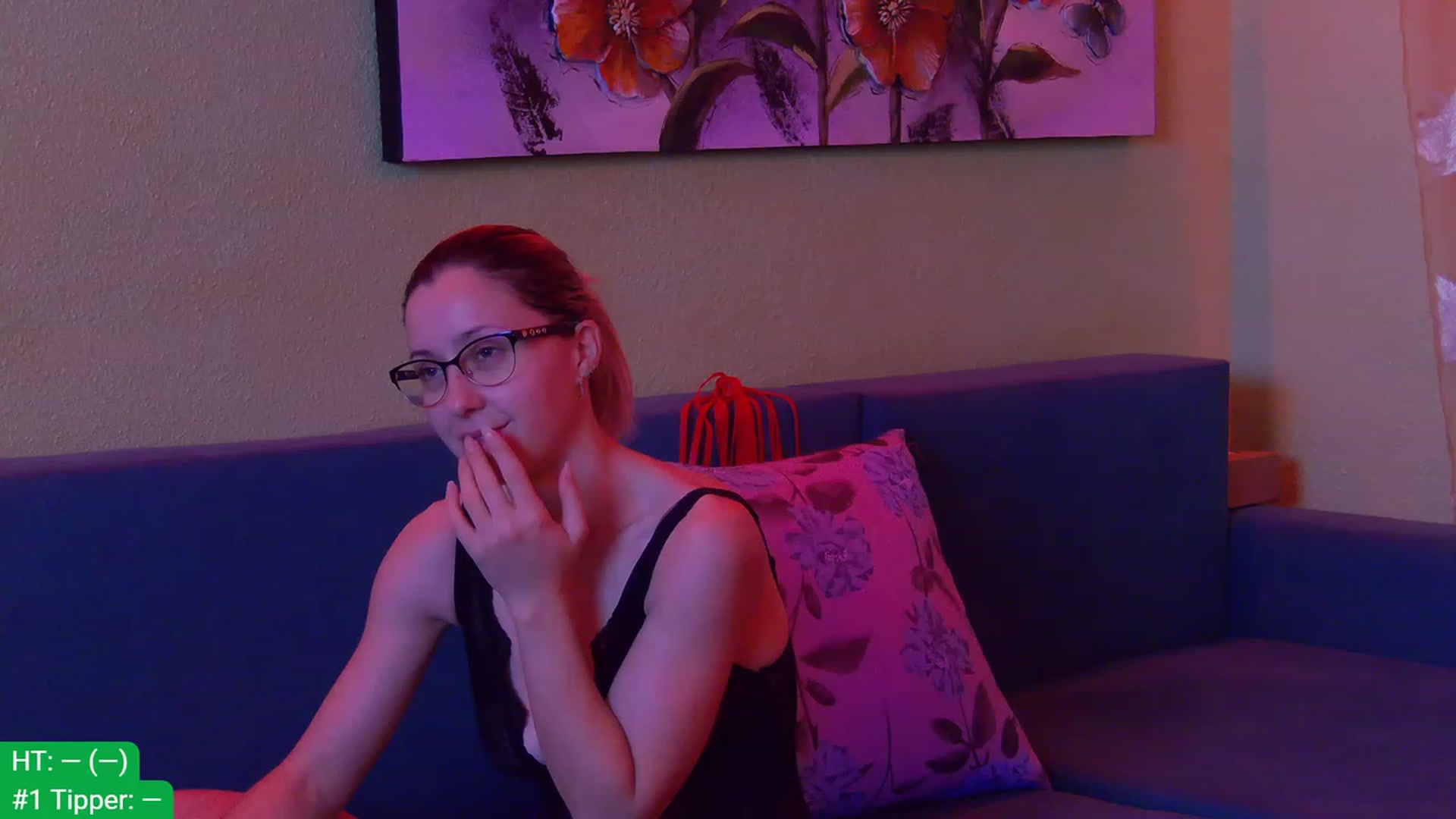 Gallery image thumbnail from aydenbelle's myfreecams stream on, 12/08/2022, 24:57 image 12 of 20