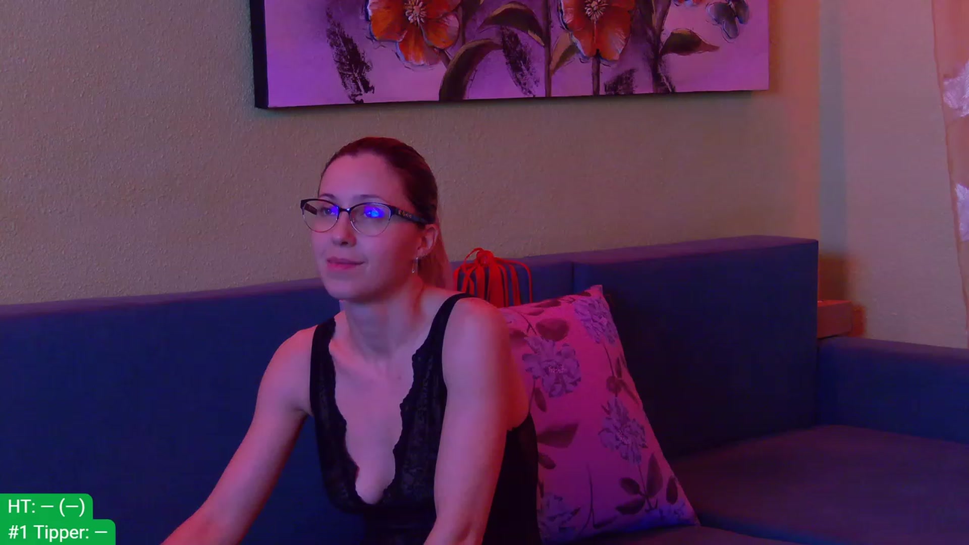 Gallery image thumbnail from aydenbelle's myfreecams stream on, 12/08/2022, 24:57 image 8 of 20