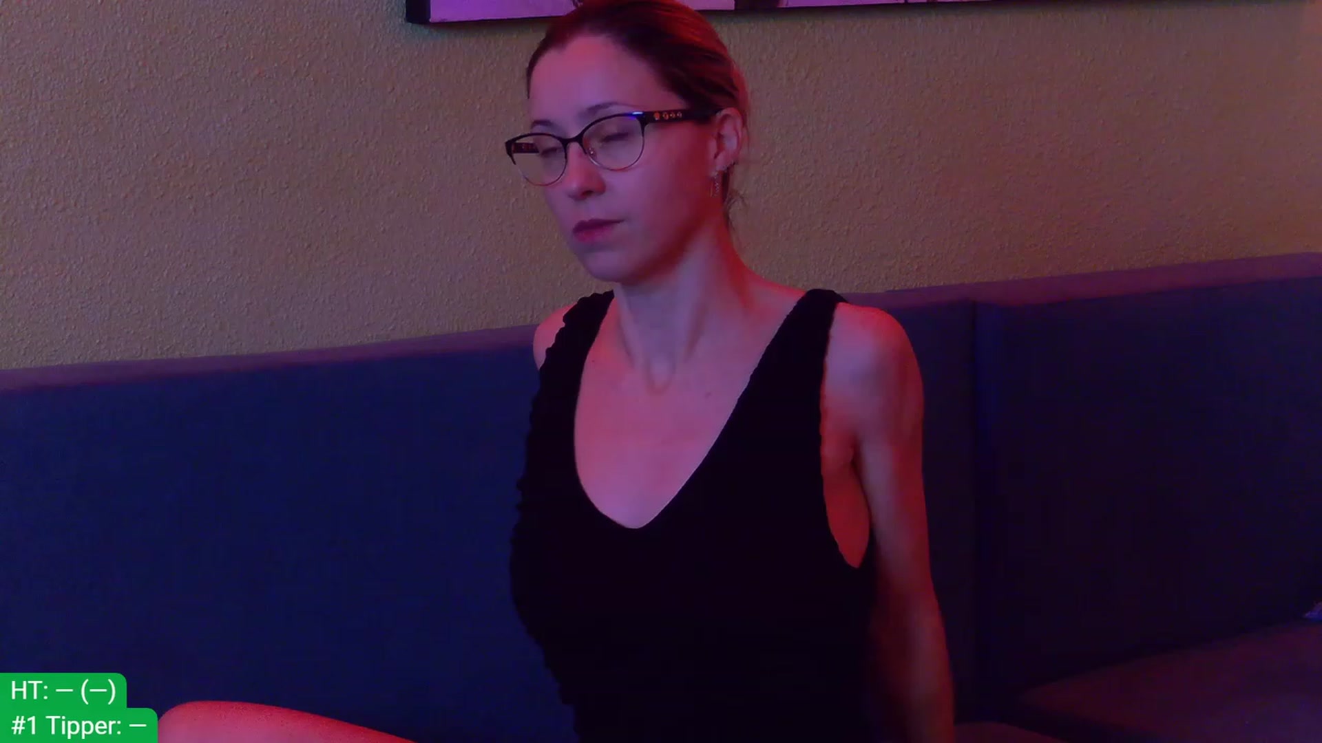 Gallery image thumbnail from aydenbelle's myfreecams stream on, 12/15/2022, 04:11 image 17 of 20