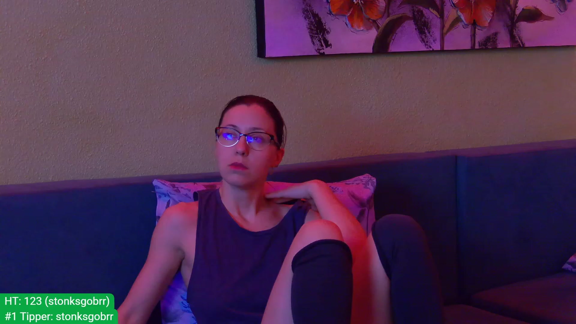 Gallery image thumbnail from aydenbelle's myfreecams stream on, 12/16/2022, 04:56 image 3 of 20