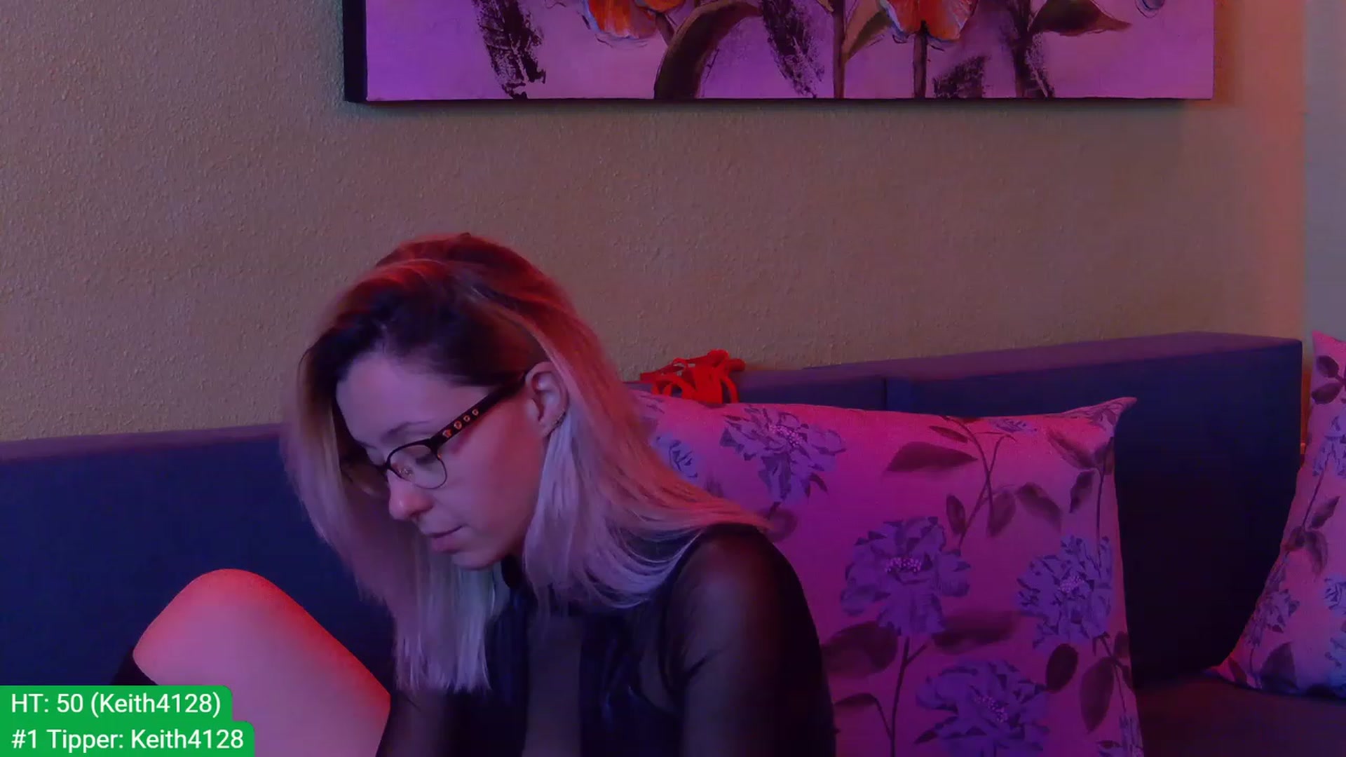 Gallery image thumbnail from aydenbelle's myfreecams stream on, 12/18/2022, 04:43 image 18 of 20