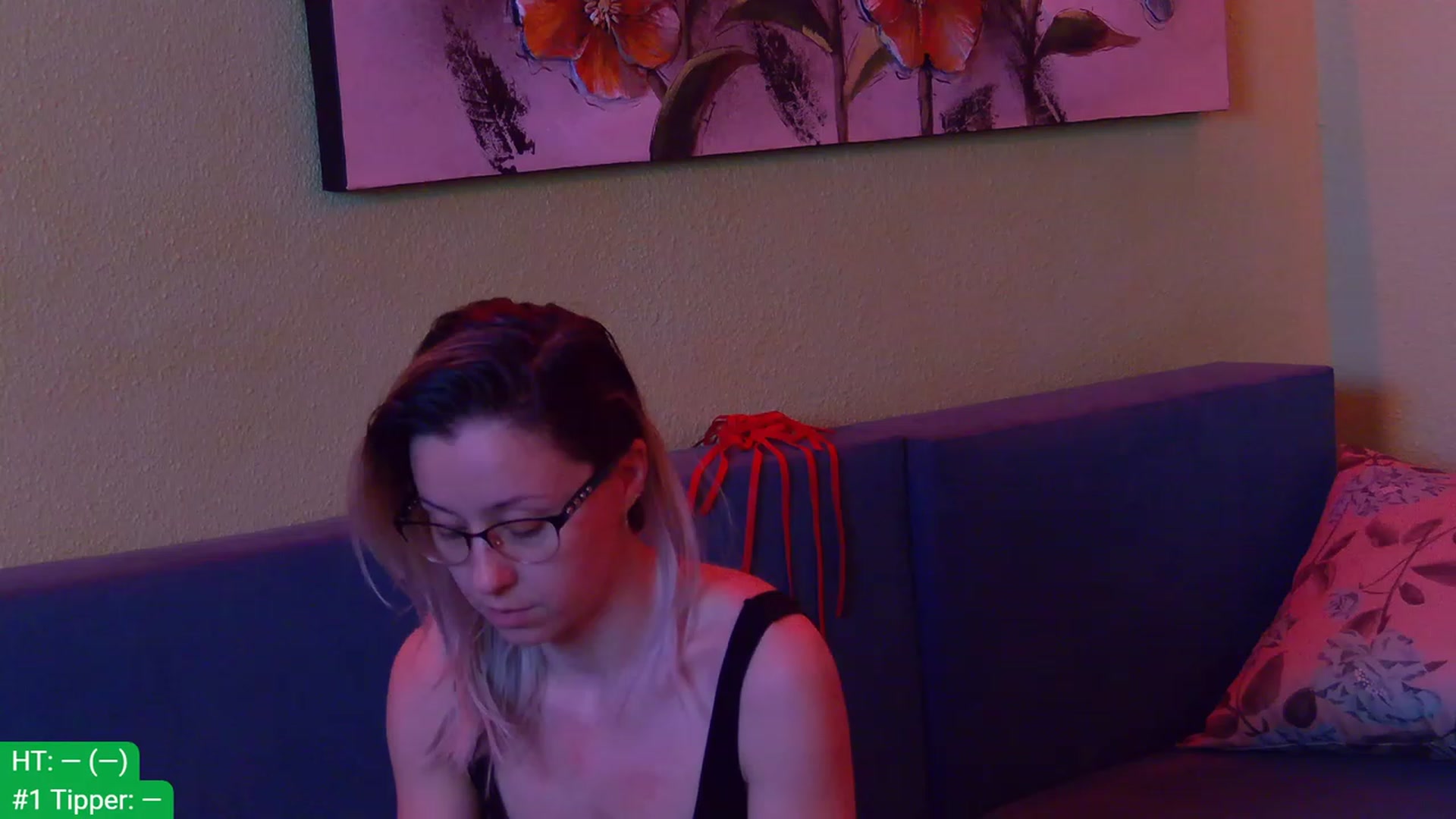 Gallery image thumbnail from aydenbelle's myfreecams stream on, 03/23/2023, 04:04 image 14 of 20