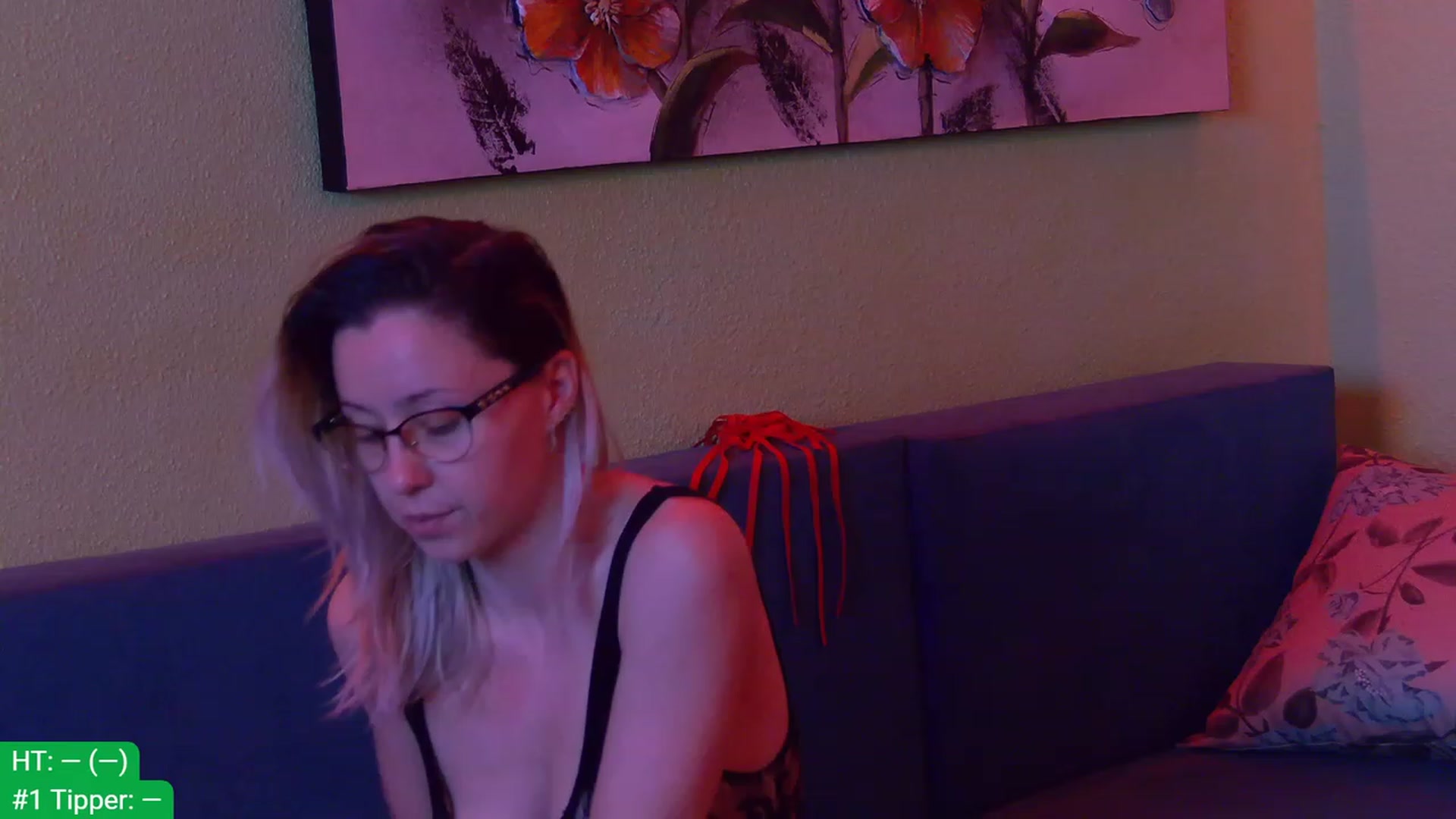Gallery image thumbnail from aydenbelle's myfreecams stream on, 03/23/2023, 04:04 image 1 of 20