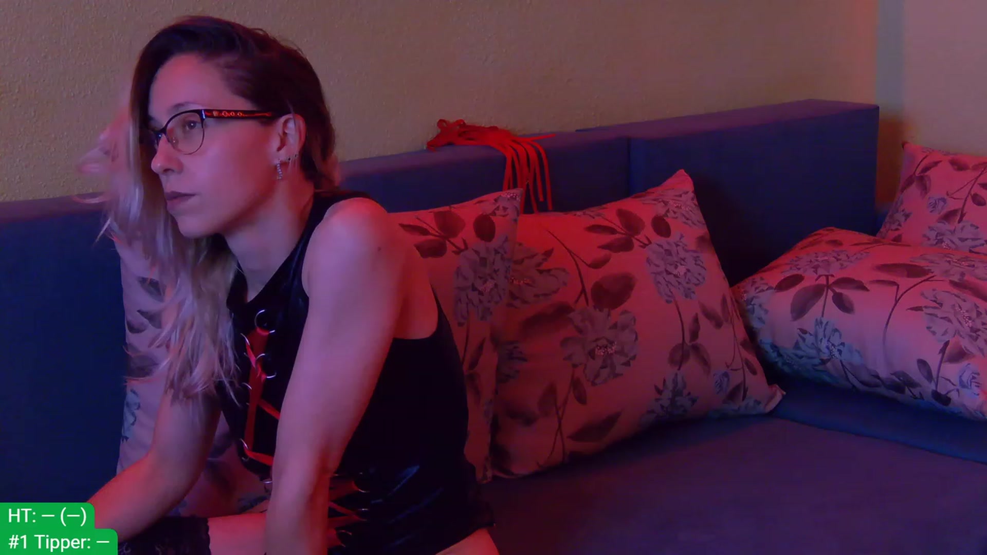 Gallery image thumbnail from aydenbelle's myfreecams stream on, 06/28/2023, 23:06 image 3 of 20