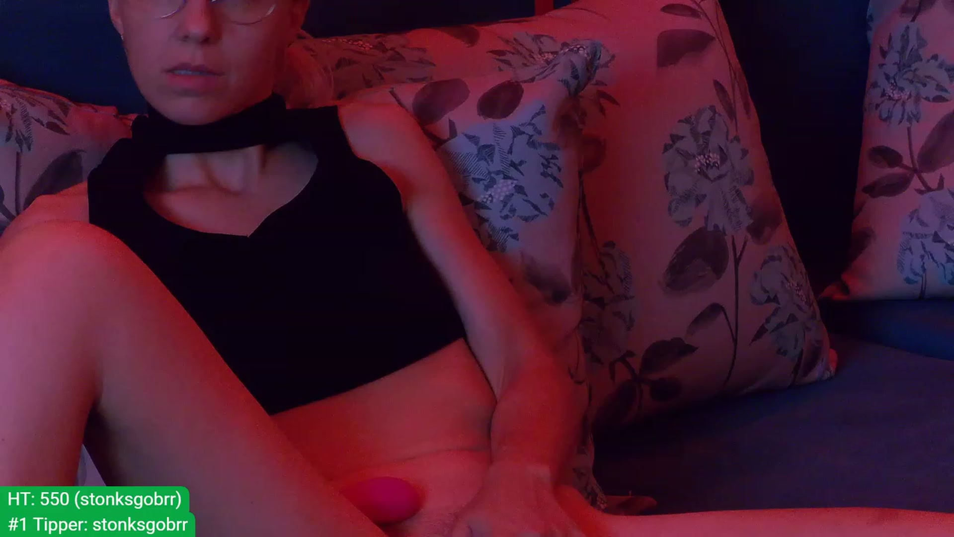 Gallery image thumbnail from aydenbelle's myfreecams stream on, 09/16/2023, 04:27 image 2 of 20