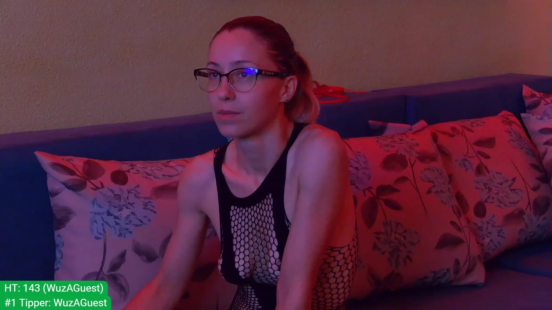 Gallery image thumbnail from aydenbelle's myfreecams stream on, 09/18/2023, 02:44 image 9 of 20