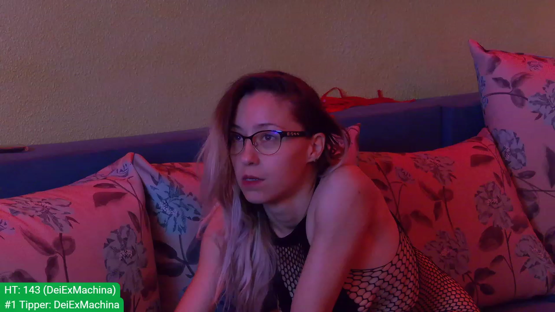 Gallery image thumbnail from aydenbelle's myfreecams stream on, 10/03/2023, 02:58 image 16 of 20