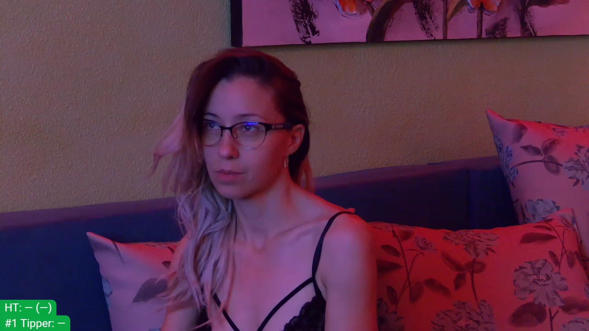 Gallery image thumbnail from aydenbelle's myfreecams stream on, 10/04/2023, 03:55 image 8 of 20