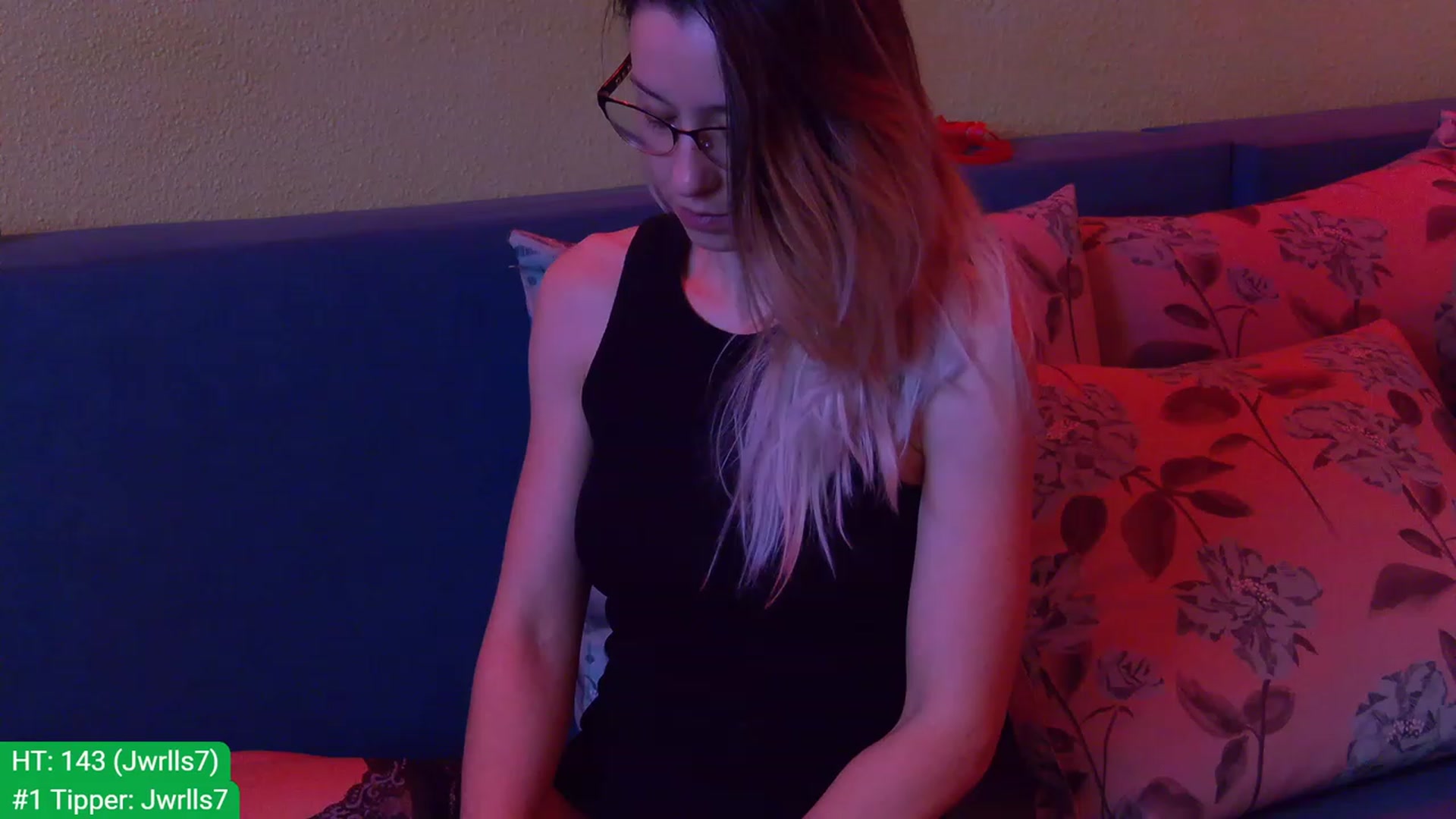 Gallery image thumbnail from aydenbelle's myfreecams stream on, 02/15/2024, 03:59 image 3 of 20