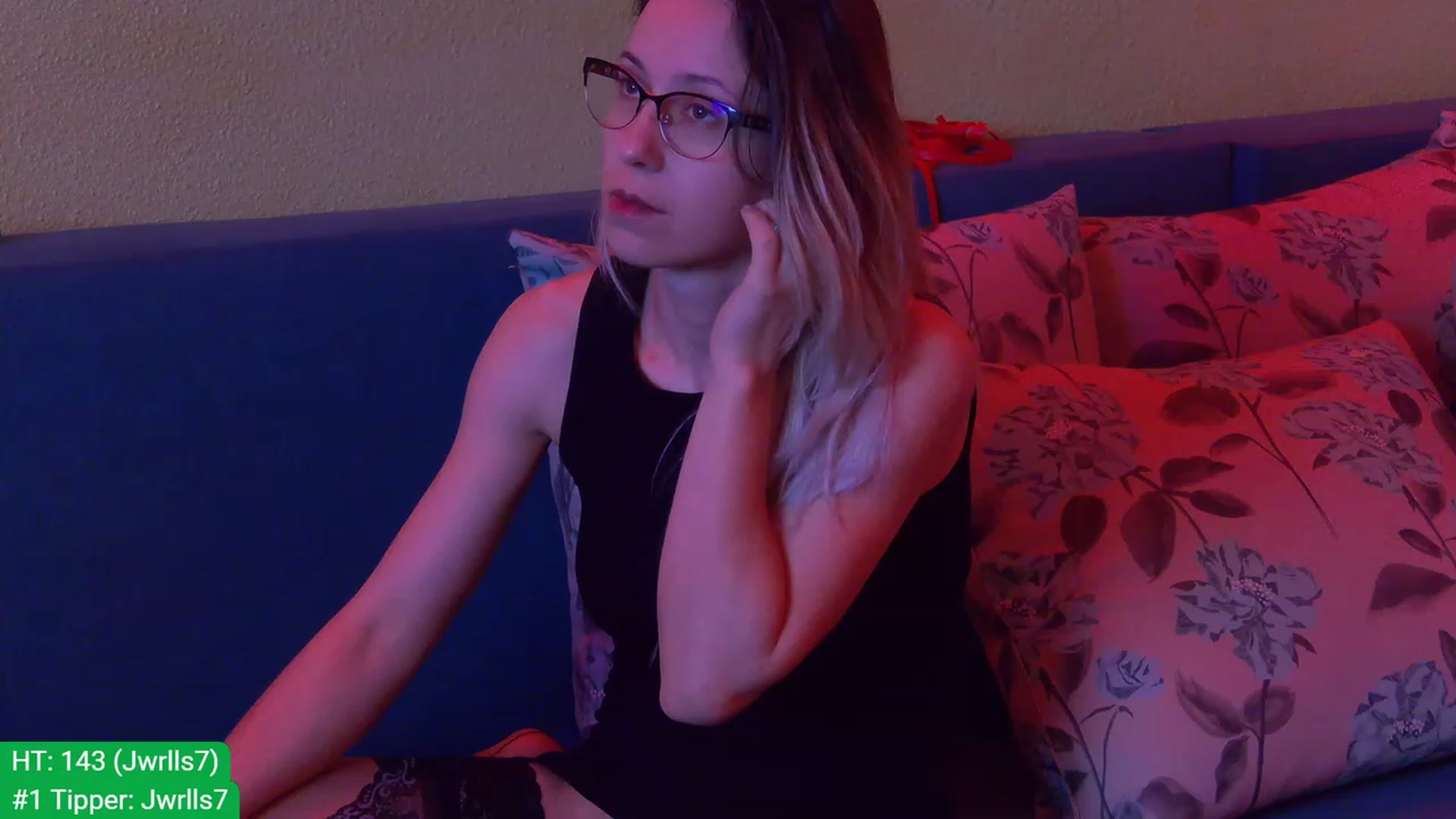 Gallery image thumbnail from aydenbelle's myfreecams stream on, 02/15/2024, 03:59 image 4 of 20