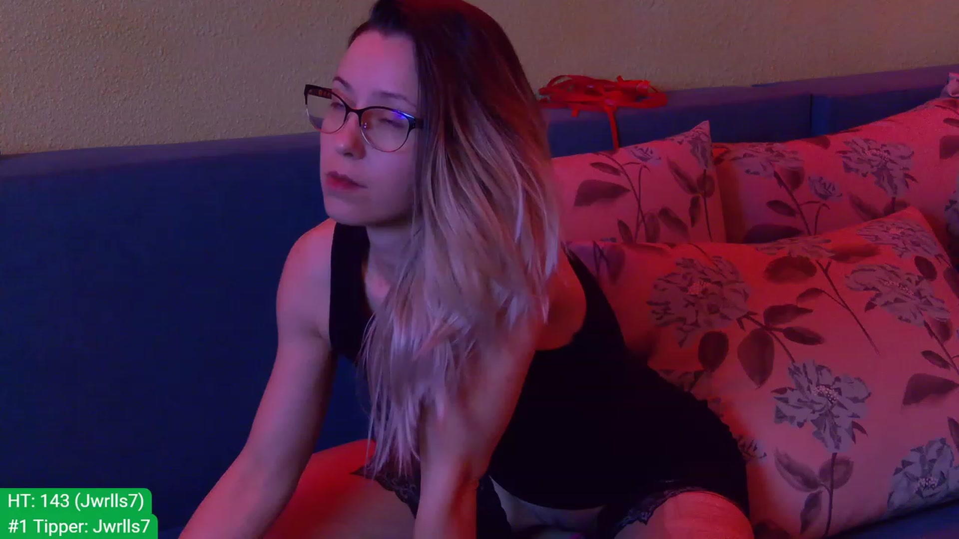 Gallery image thumbnail from aydenbelle's myfreecams stream on, 02/15/2024, 03:59 image 1 of 20