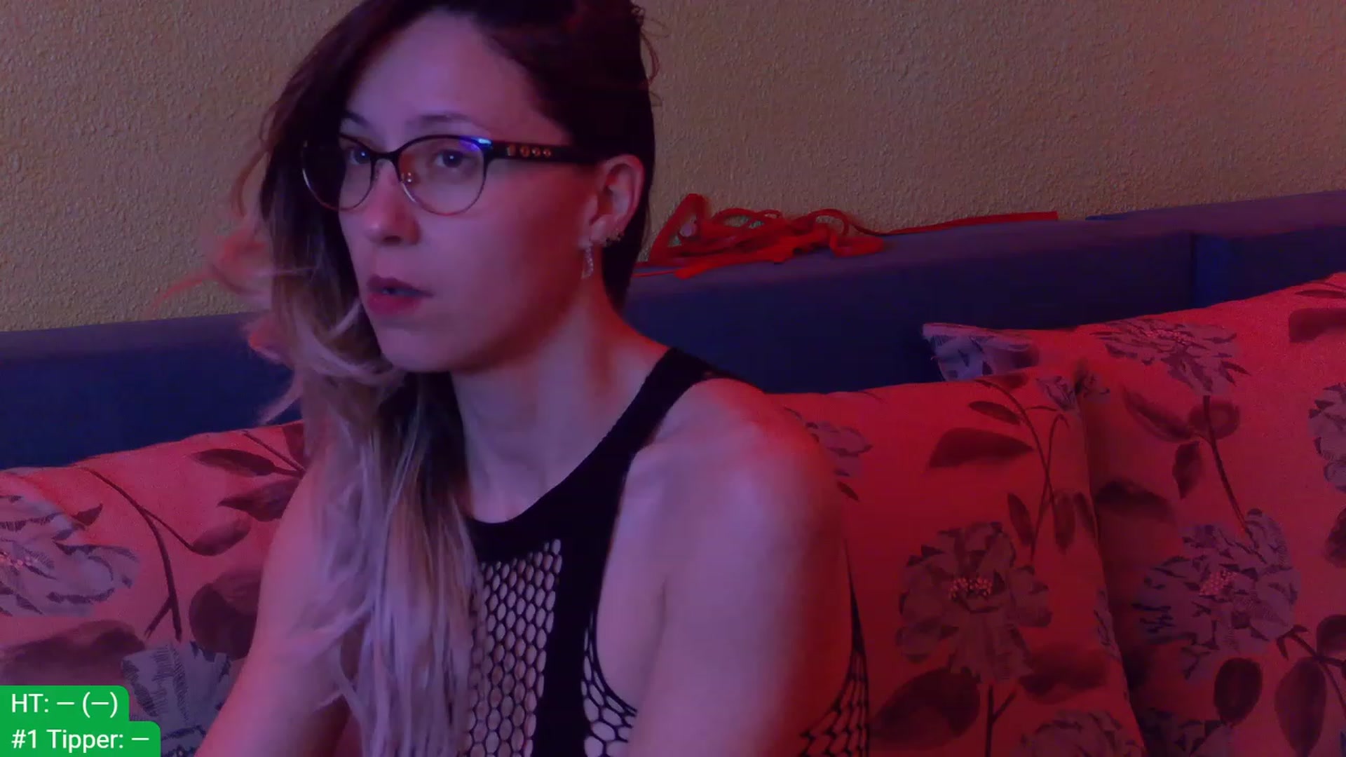 Gallery image thumbnail from aydenbelle's myfreecams stream on, 02/17/2024, 21:38 image 1 of 20