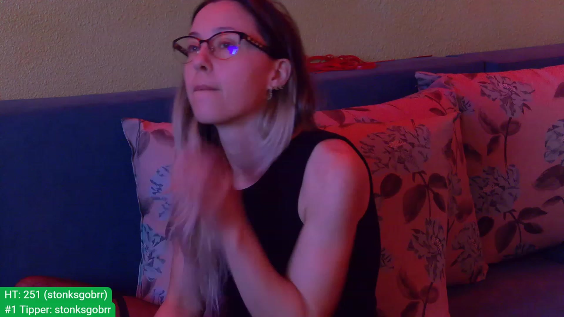 Gallery image thumbnail from aydenbelle's myfreecams stream on, 02/21/2024, 05:00 image 18 of 20