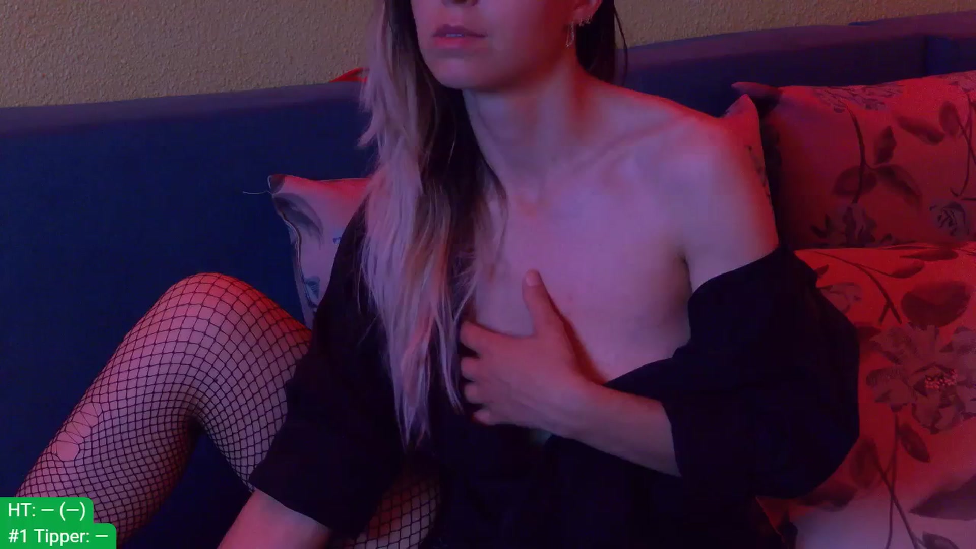 Gallery image thumbnail from aydenbelle's myfreecams stream on, 04/18/2024, 04:56 image 9 of 20