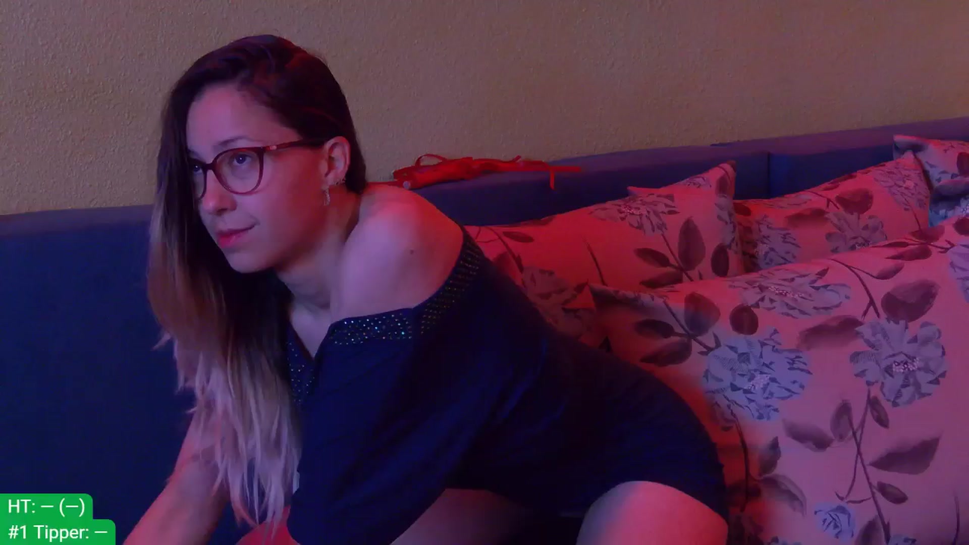 Gallery image thumbnail from aydenbelle's myfreecams stream on, 05/14/2024, 03:22 image 15 of 20