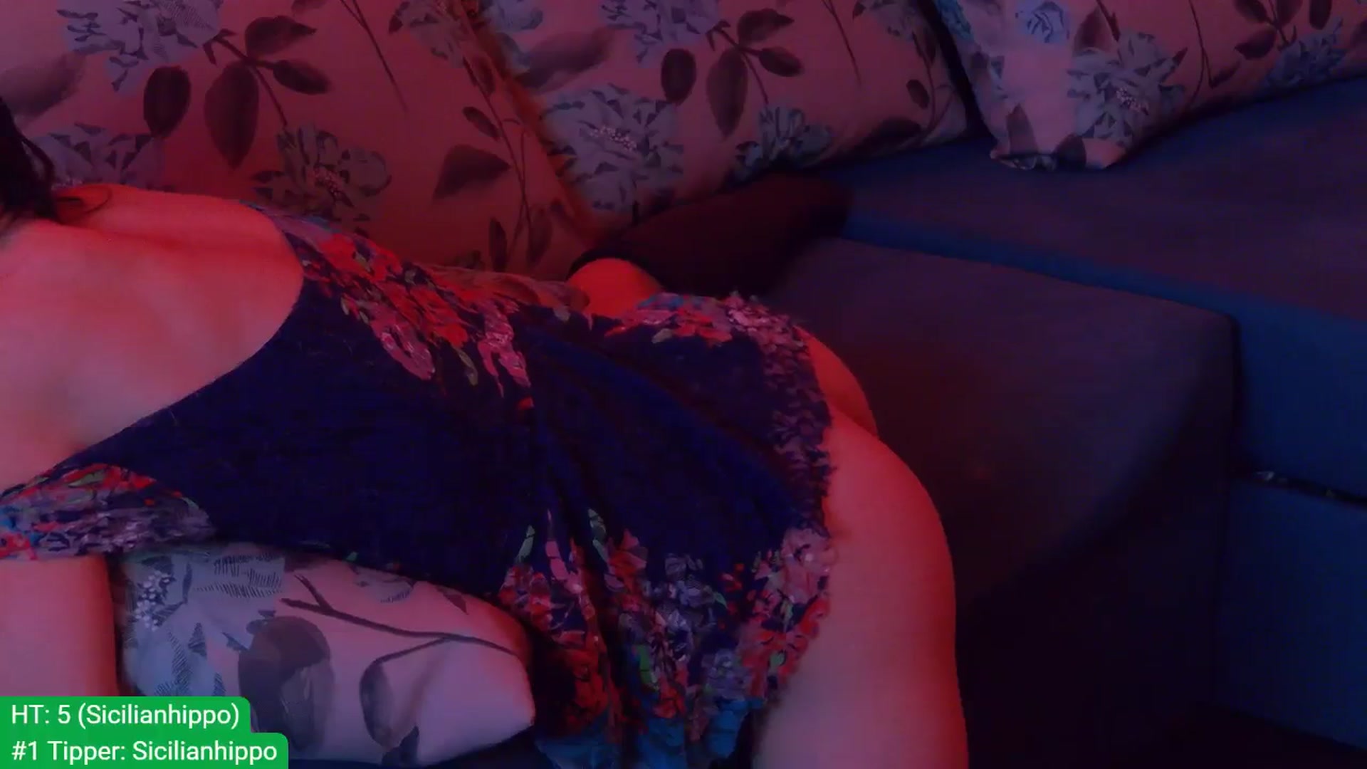 Gallery image thumbnail from aydenbelle's myfreecams stream on, 06/05/2024, 04:16 image 14 of 20