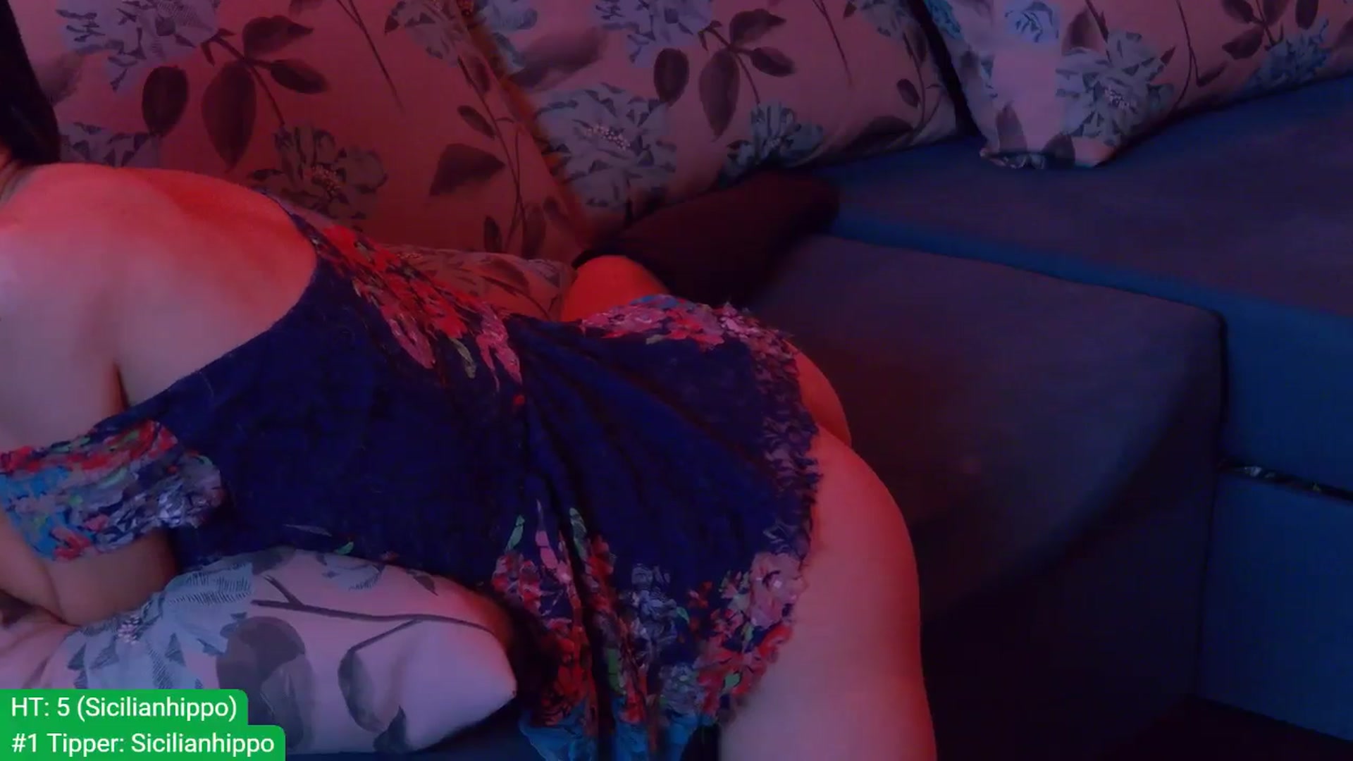 Gallery image thumbnail from aydenbelle's myfreecams stream on, 06/05/2024, 04:16 image 12 of 20
