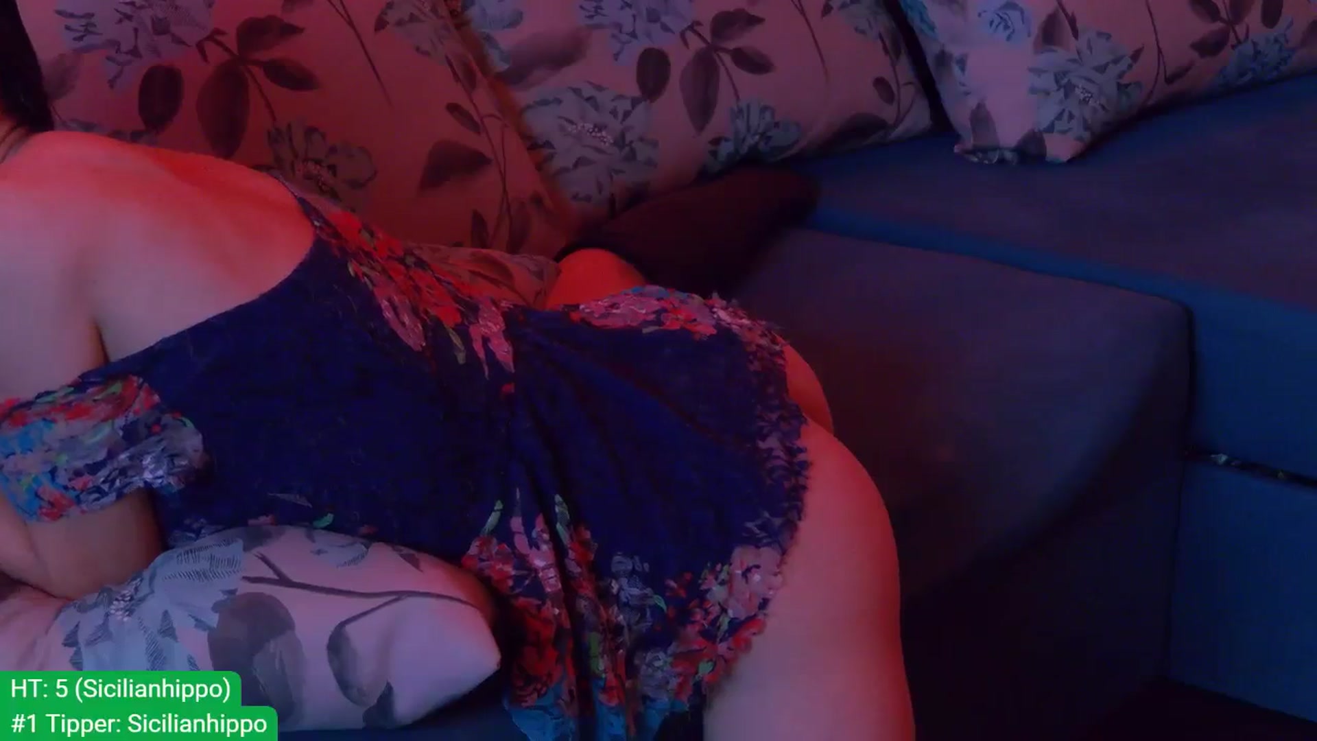 Gallery image thumbnail from aydenbelle's myfreecams stream on, 06/05/2024, 04:16 image 11 of 20