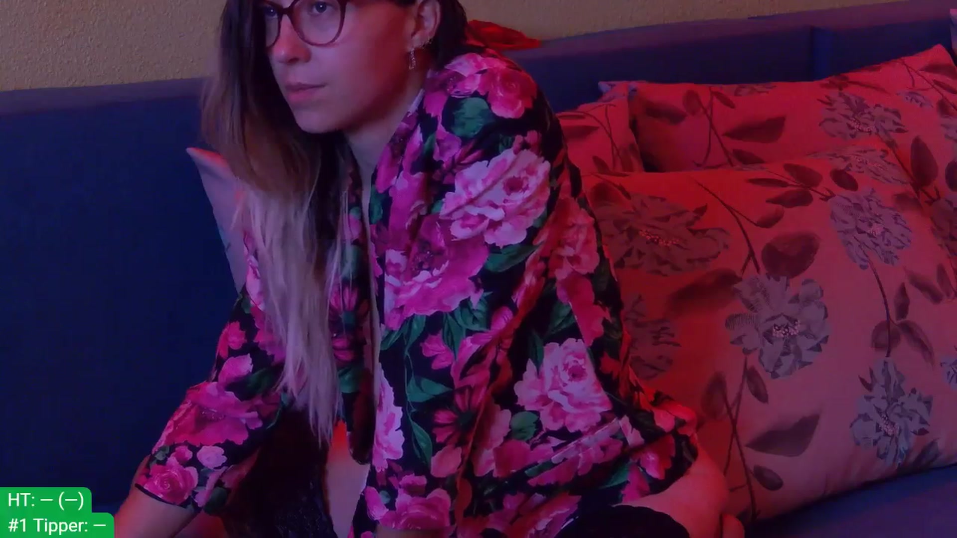 Gallery image thumbnail from aydenbelle's myfreecams stream on, 06/10/2024, 04:18 image 5 of 20