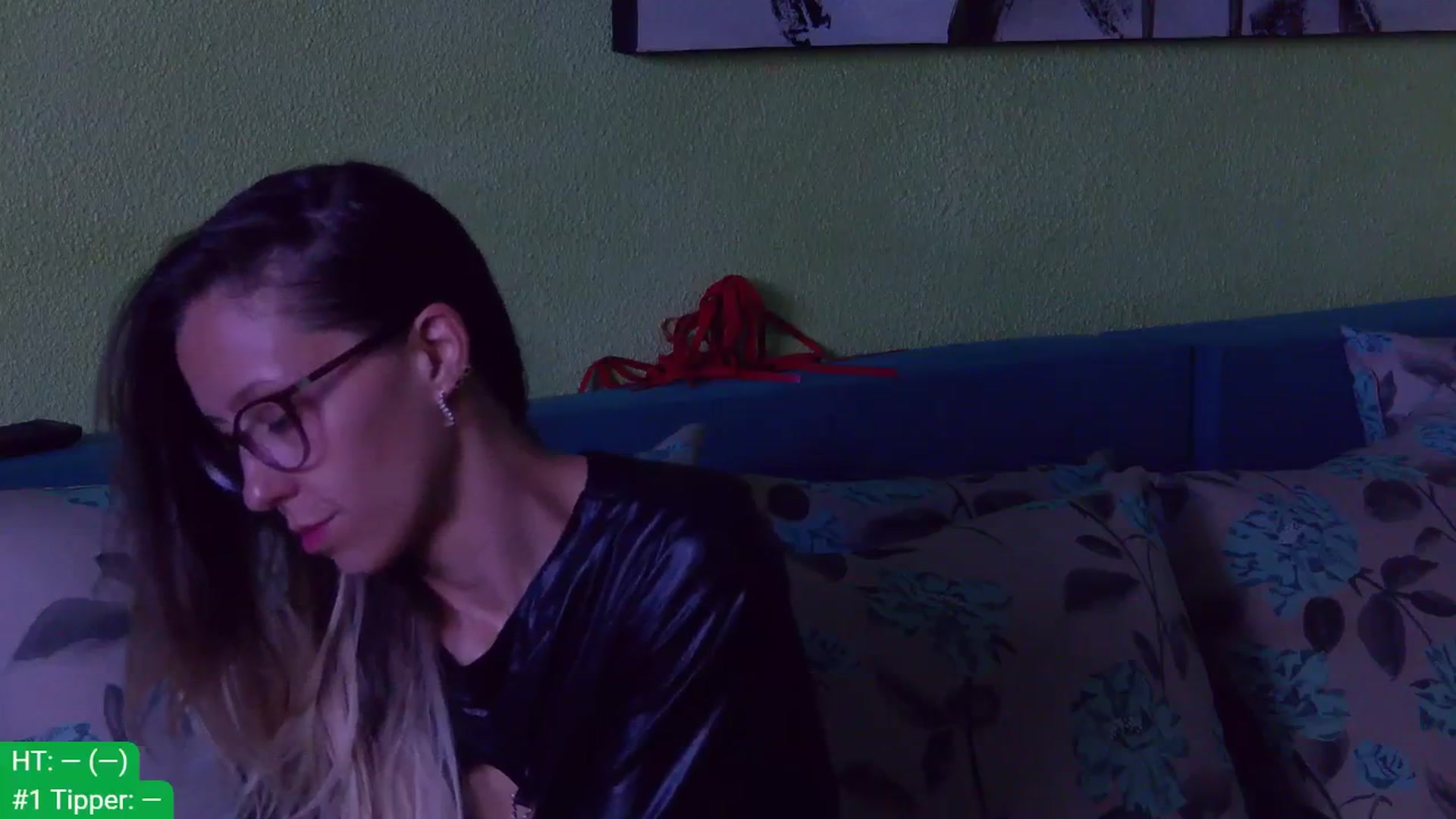 Gallery image thumbnail from aydenbelle's myfreecams stream on, 08/13/2024, 24:00 image 3 of 20