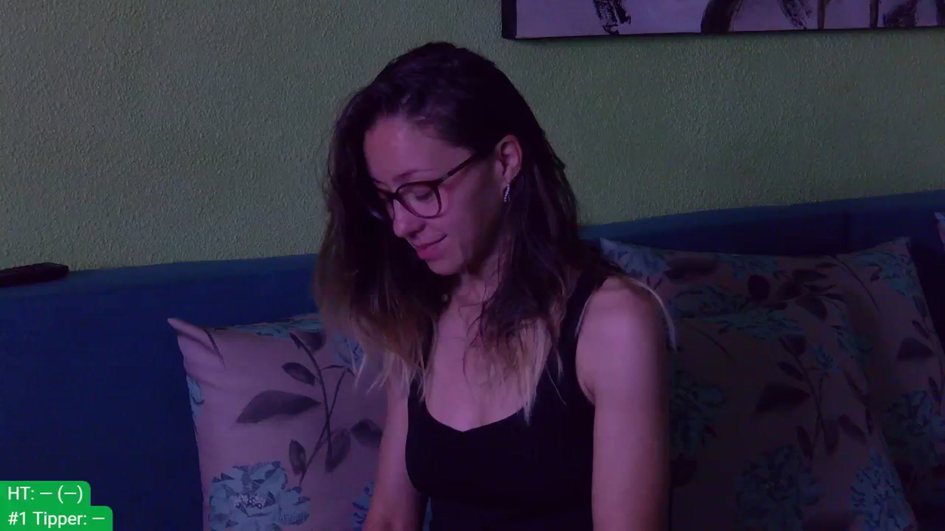 Gallery image thumbnail from aydenbelle's myfreecams stream on, 10/14/2024, 04:29 image 2 of 20